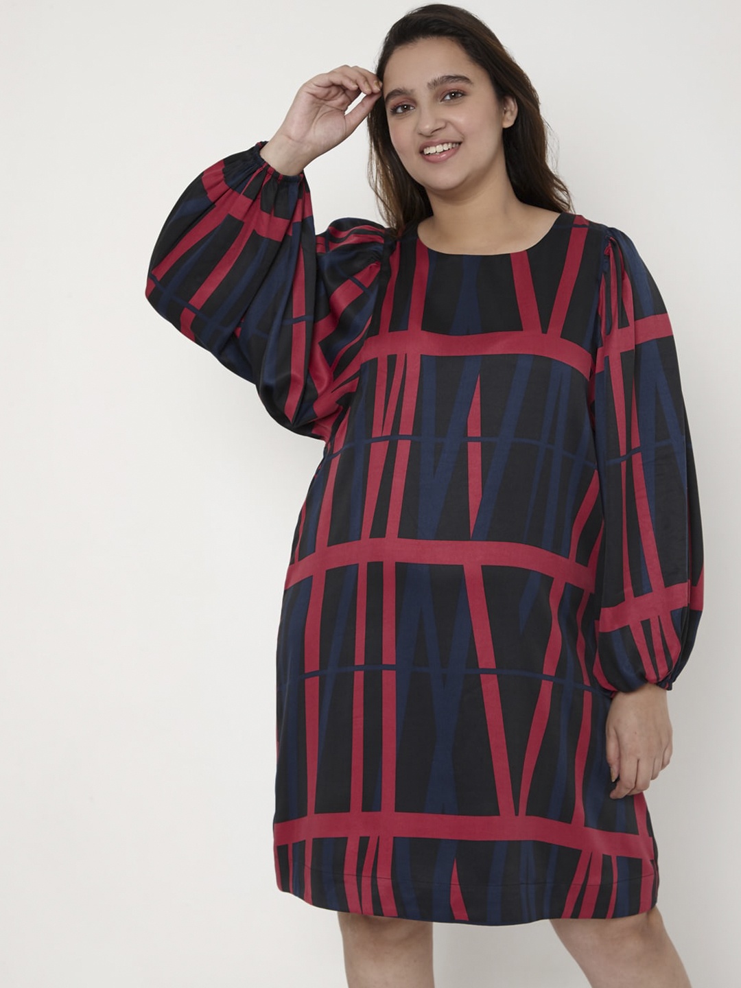 

VERO MODA CURVE Women Navy Blue & Red Geometric Printed A-Line Dress