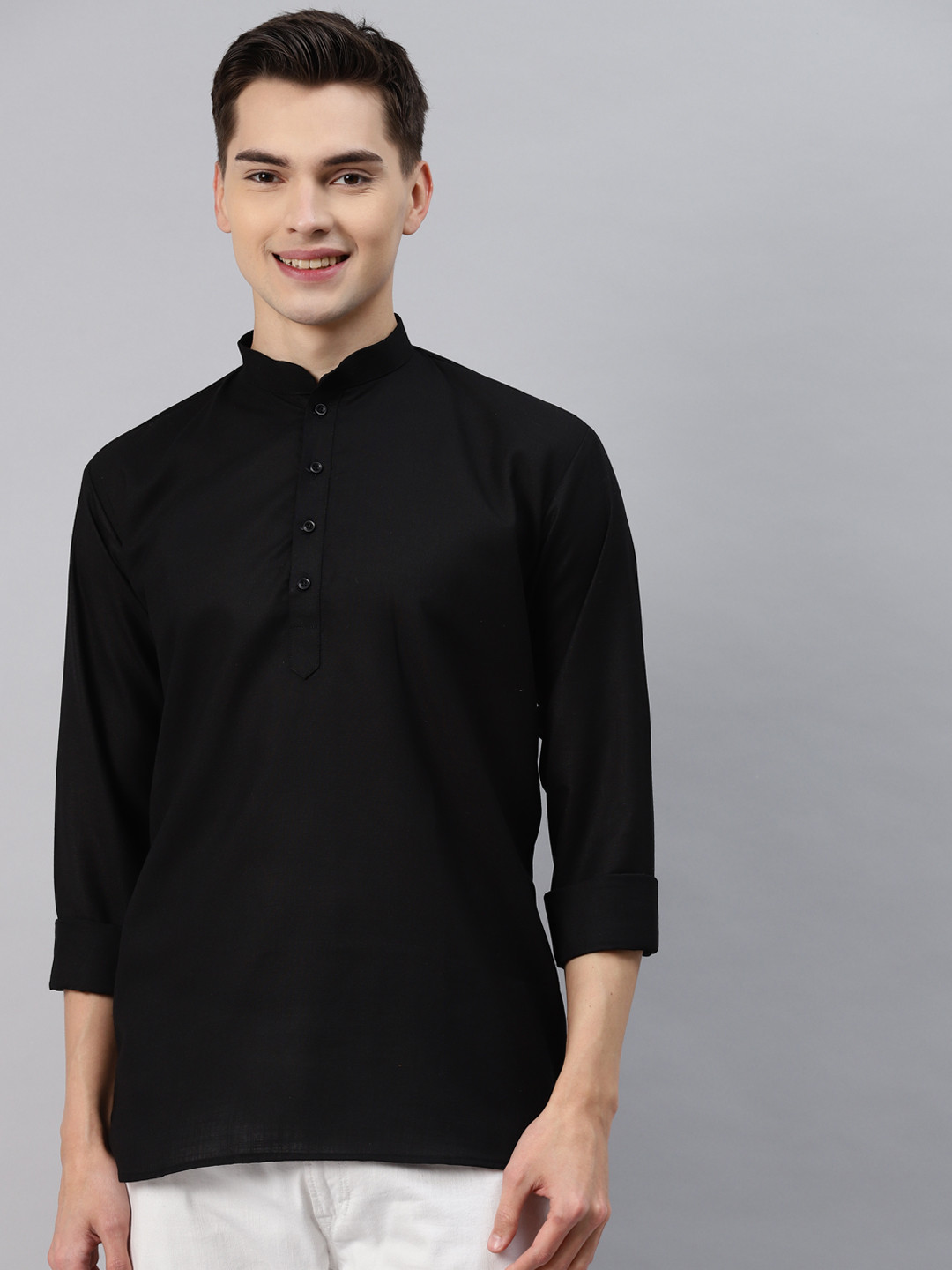 

MAG Men Black Solid Regular Kurta