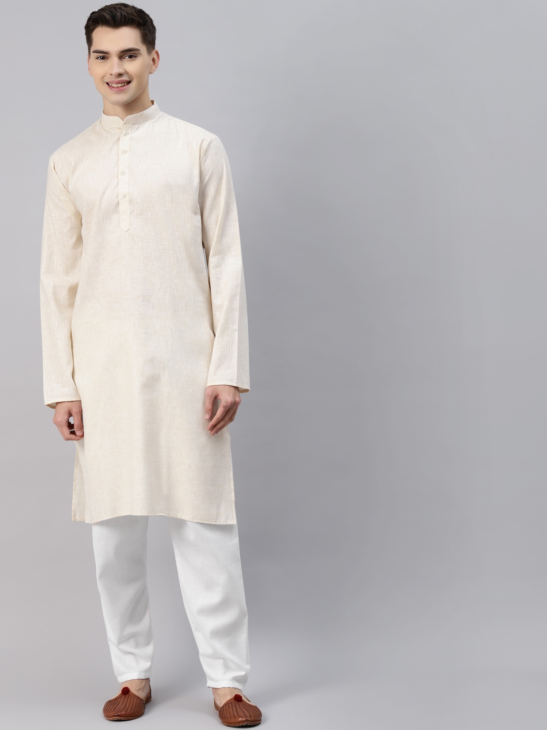 

MAG Men Cream-Coloured Solid Regular Kurta with Pyjamas