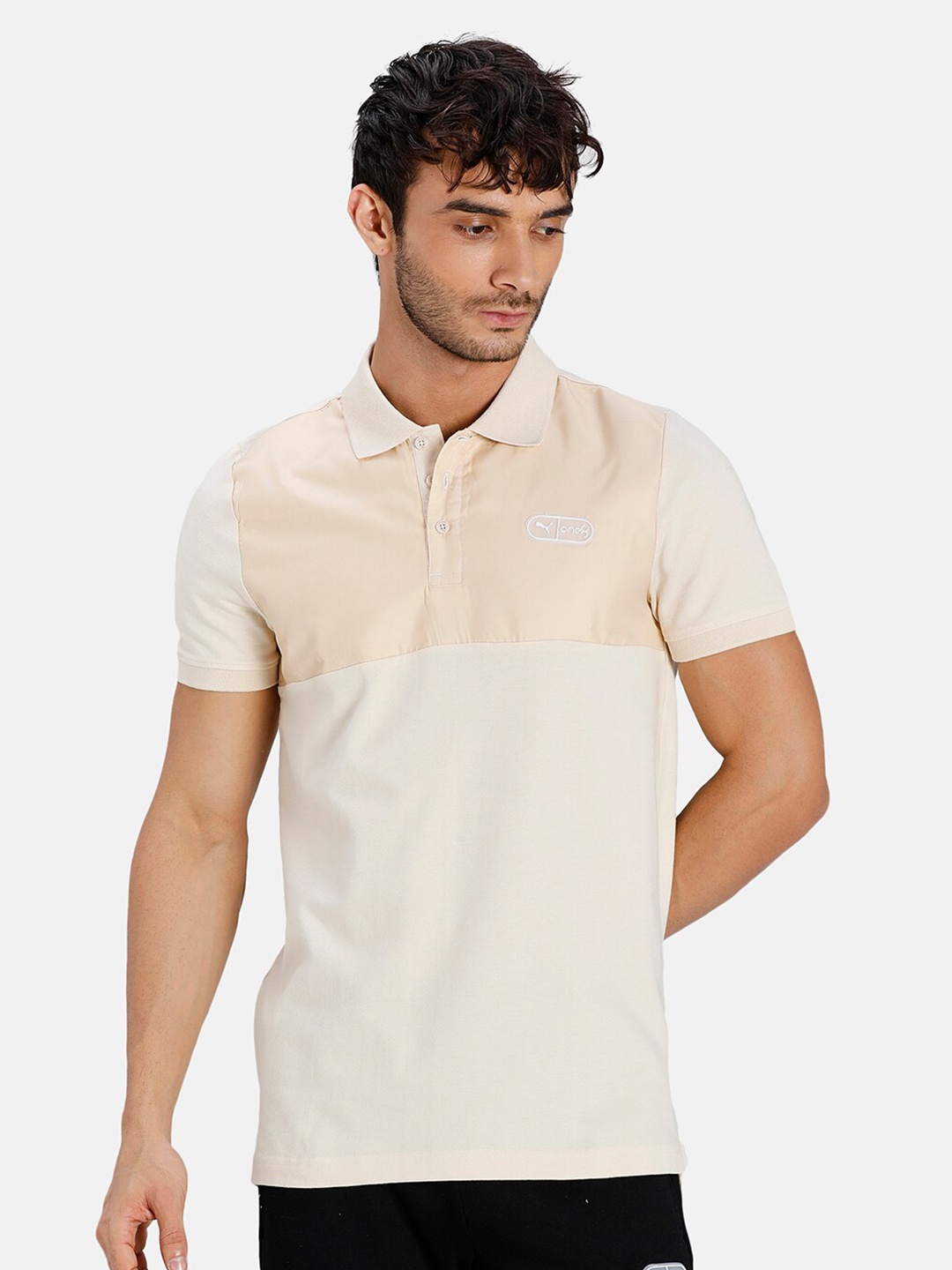 

Puma Men Beige & Cream-Coloured Colourblocked Polo Collar T-shirt