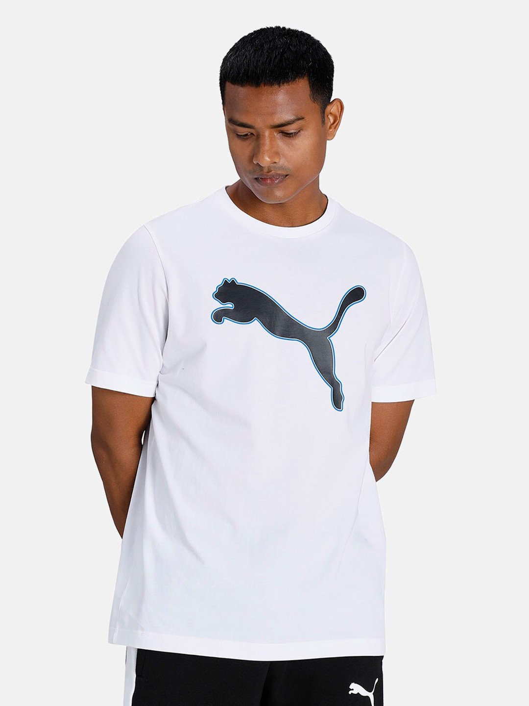 

Puma Men White & Black Solid T-shirt