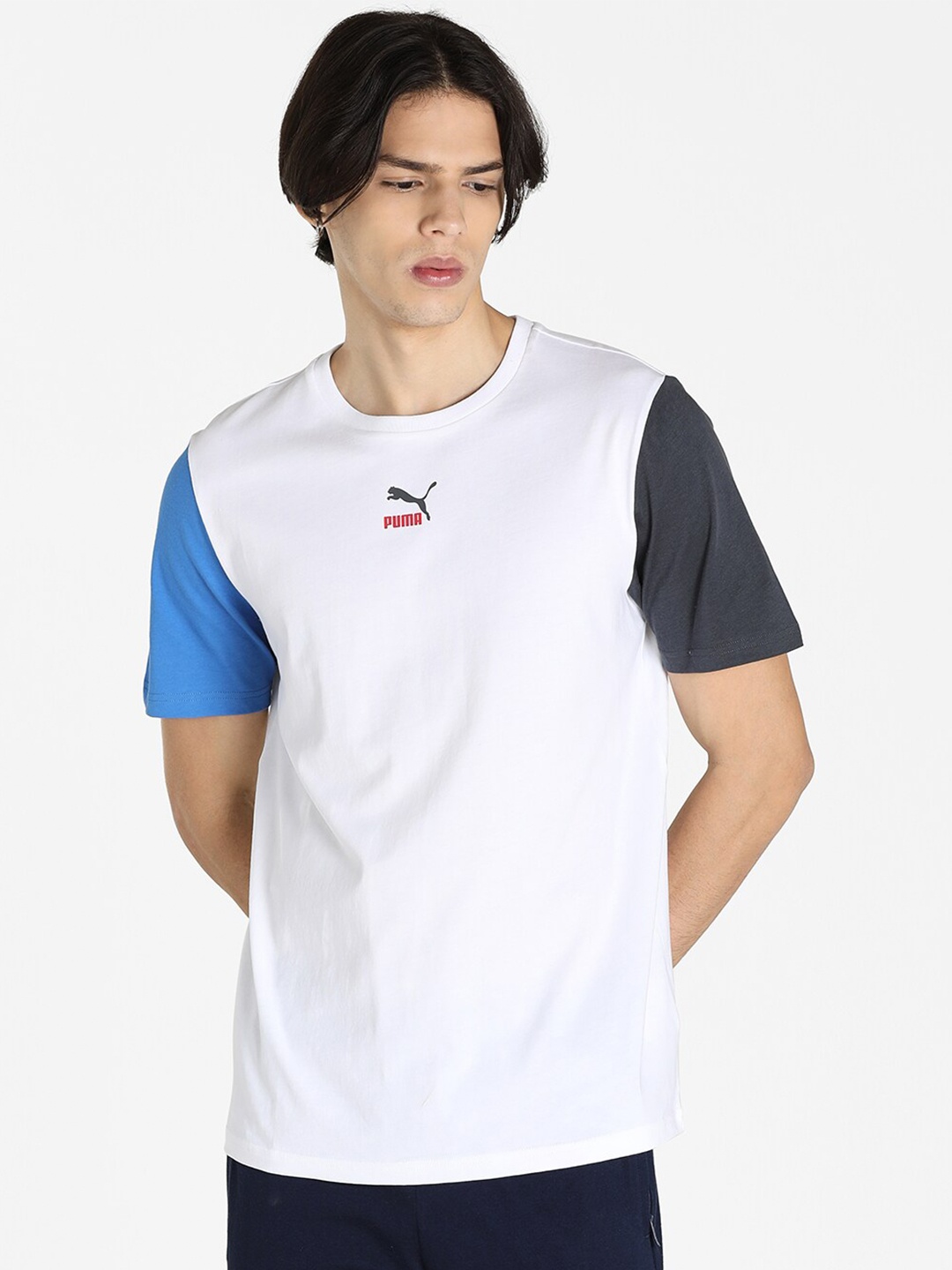 

Puma Men White & Blue Colourblocked T-shirt