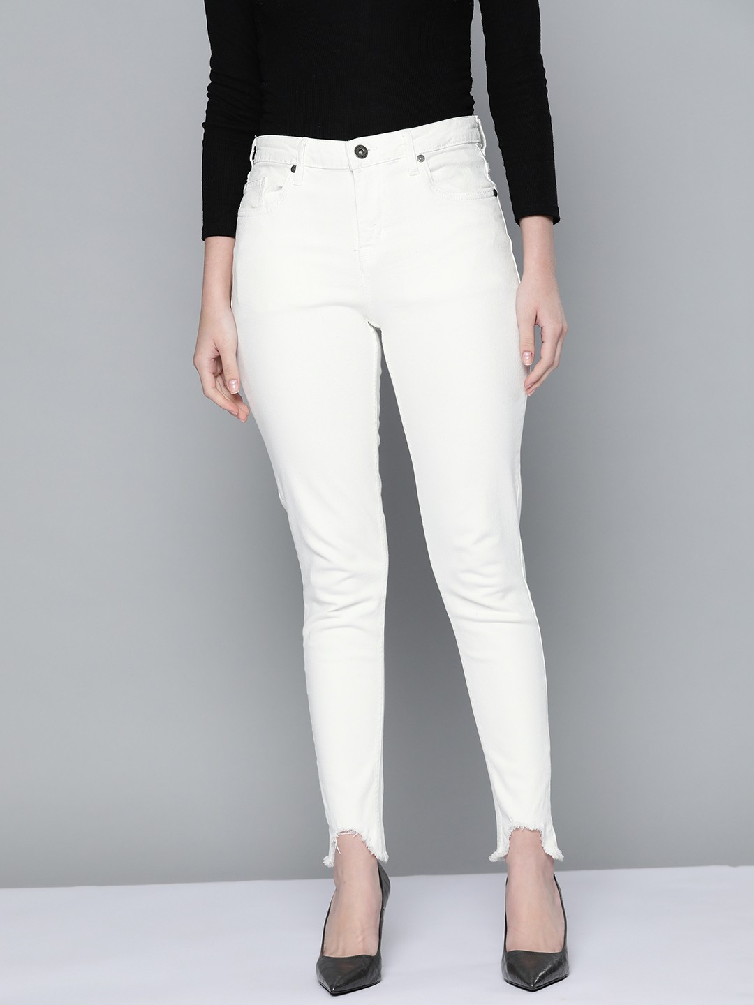 

Chemistry Women White Skinny Fit Stretchable Jeans