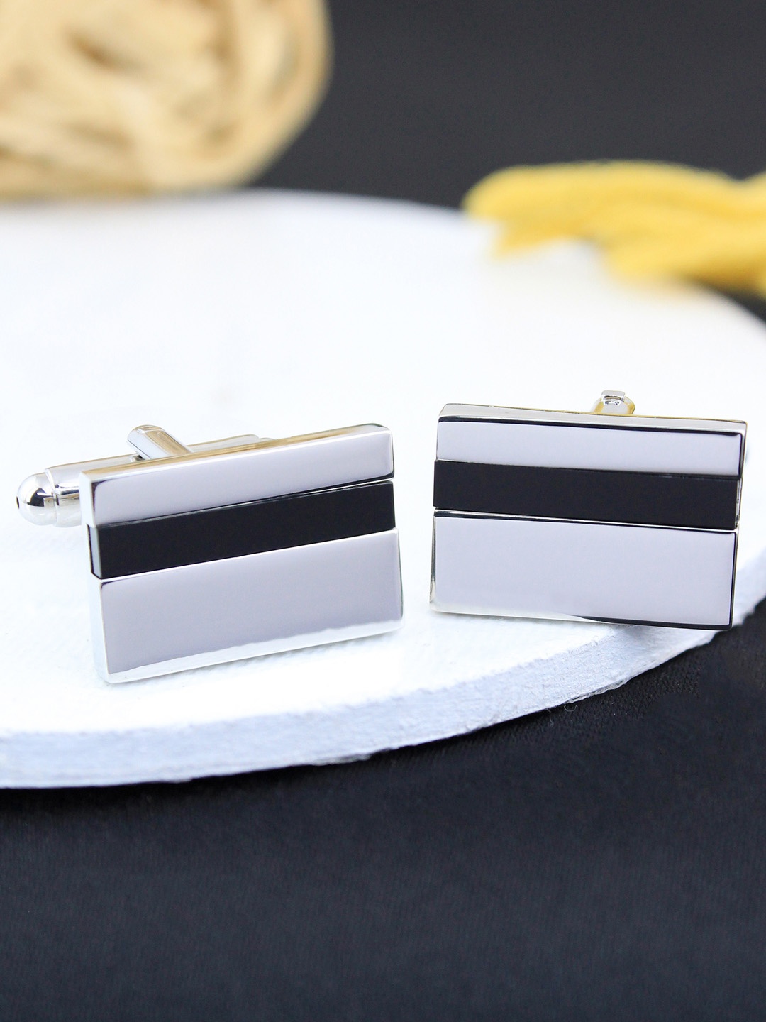 

PELUCHE Silver Onyx Metal Cufflink