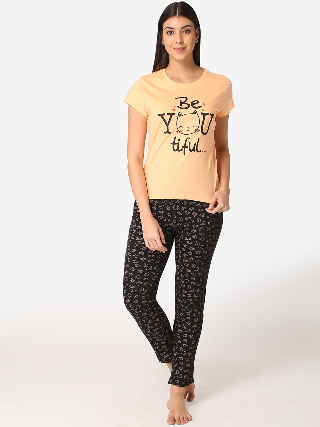 

Lounge Dreams Women Peach & Black Nightsuit