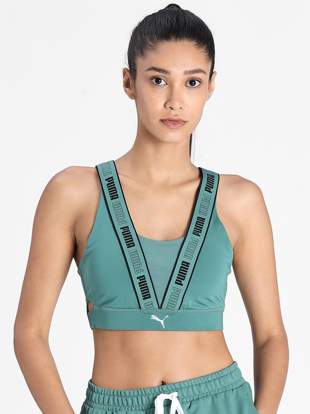 

Puma Green Typography Workout Bra Lightly Padded