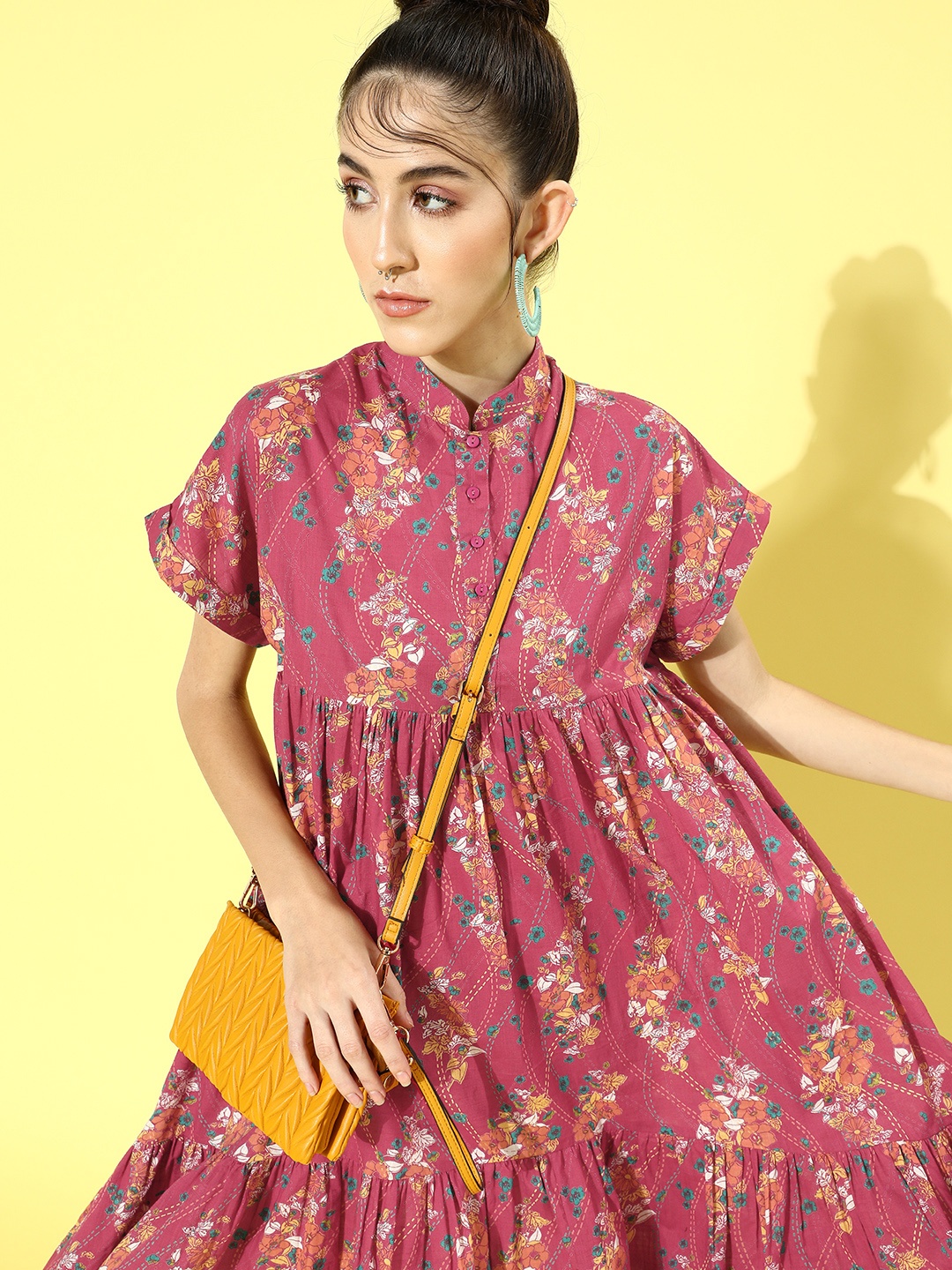 

QUIERO Women Striking Coral Floral Trapeze Dress