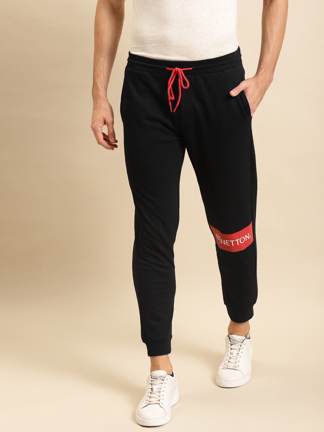 

United Colors of Benetton Men Black Brand Logo Print Detail Joggers