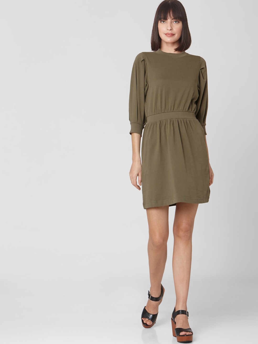

Vero Moda Green Dress