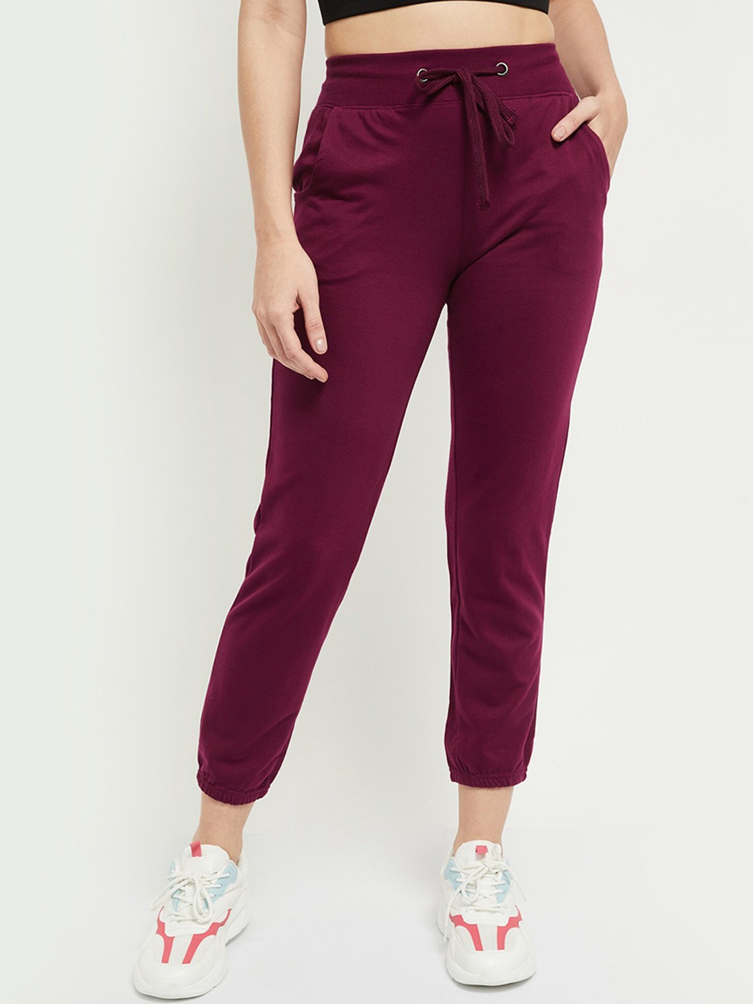 

max Women Purple Solid Slim-Fit Cotton Joggers