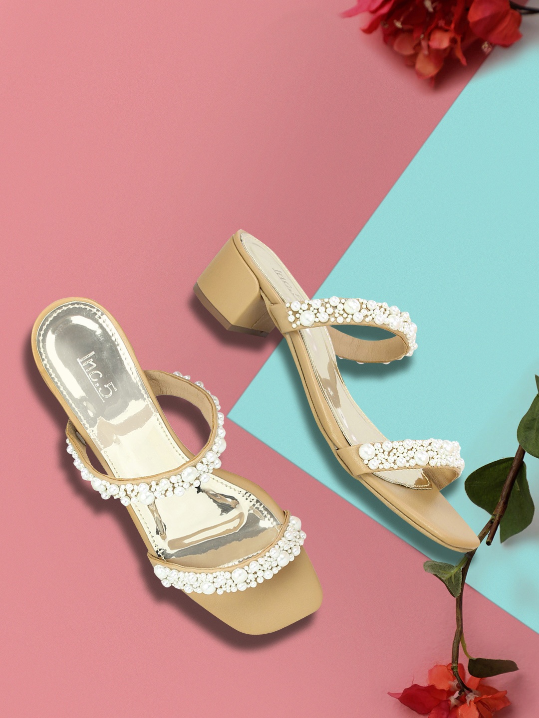 

Inc 5 Beige Block Sandals