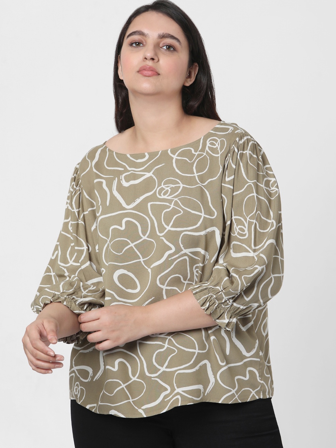 

Vero Moda Beige Abstract Regular Top