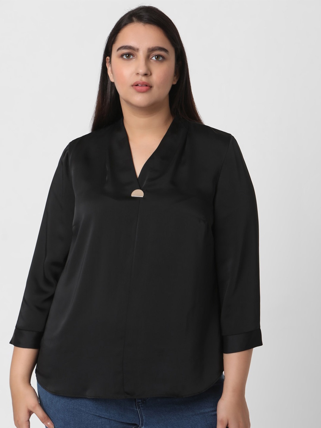 

Vero Moda Black Plus Size Regular Top