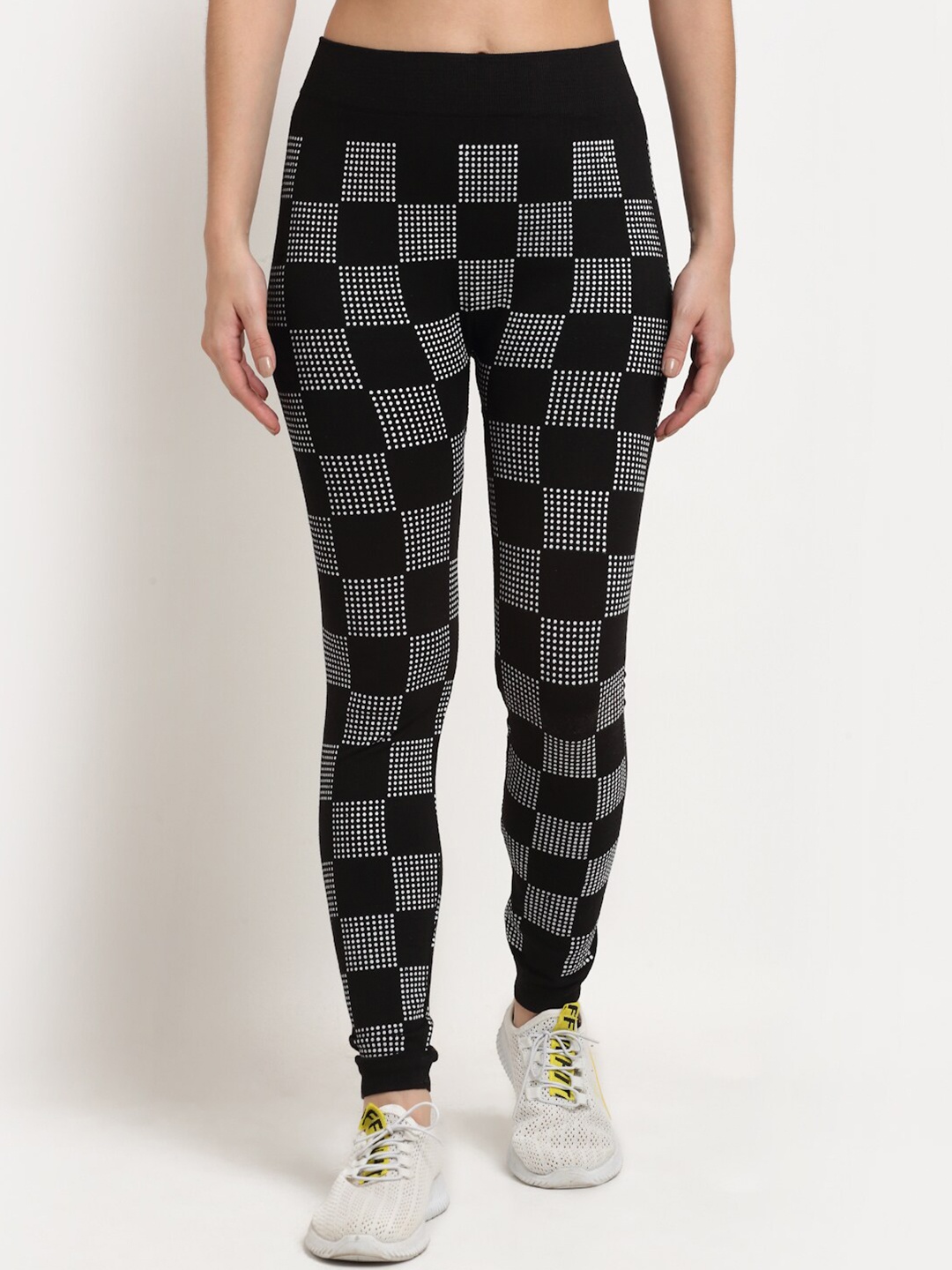 

KLOTTHE Women Black Printed Skinny Fit Jeggings