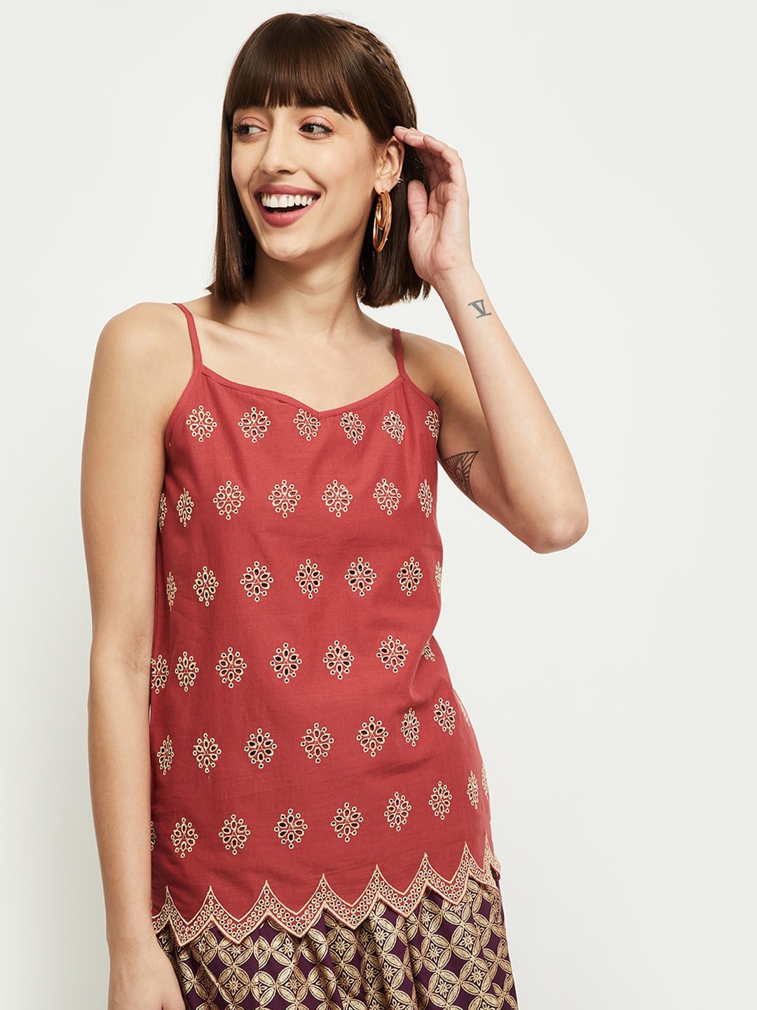 

max Rust & Biege Schiflli Embroidered Pure Cotton Regular Top