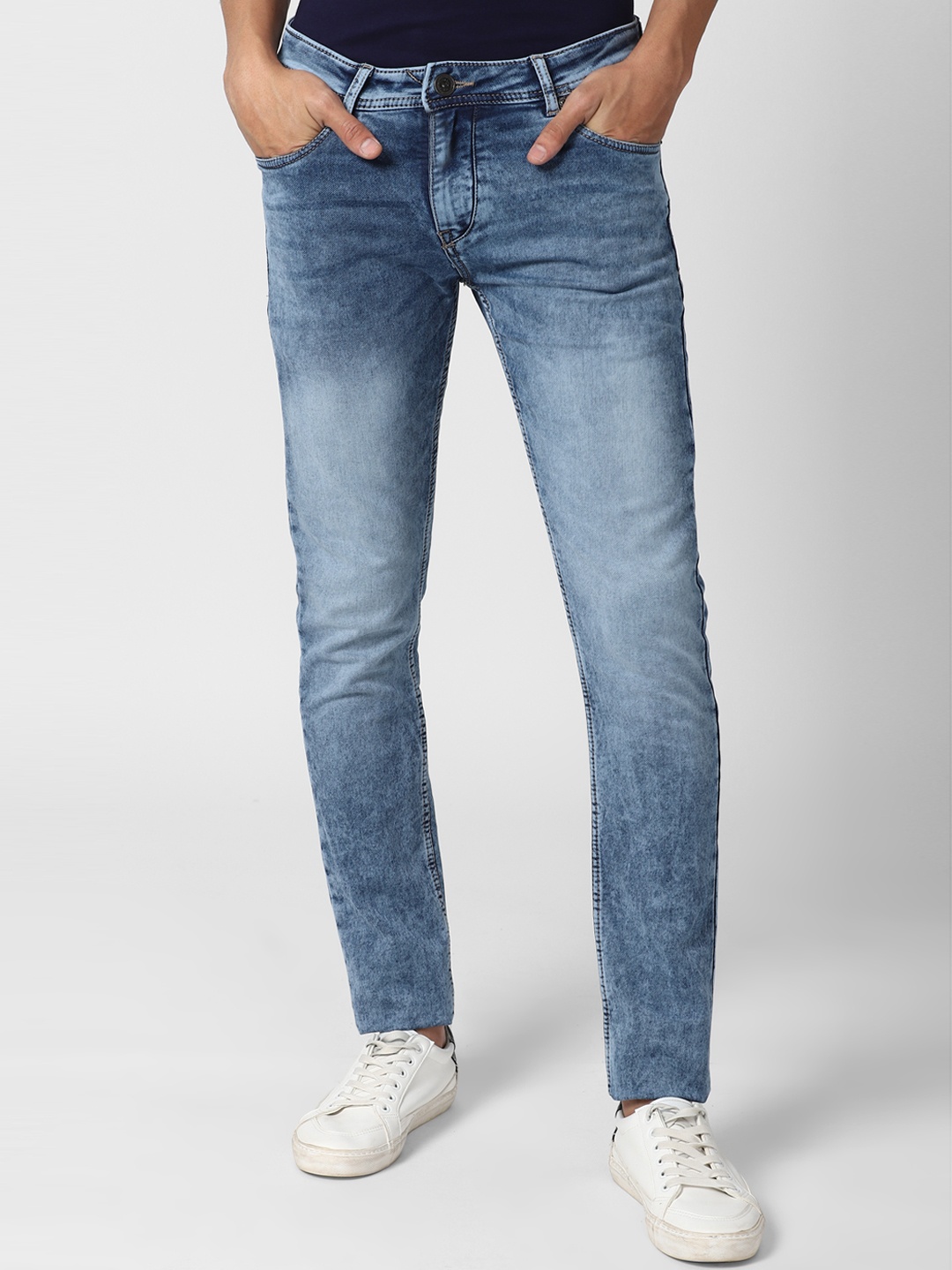 

Peter England Casuals Men Blue Skinny Fit Heavy Fade Jeans