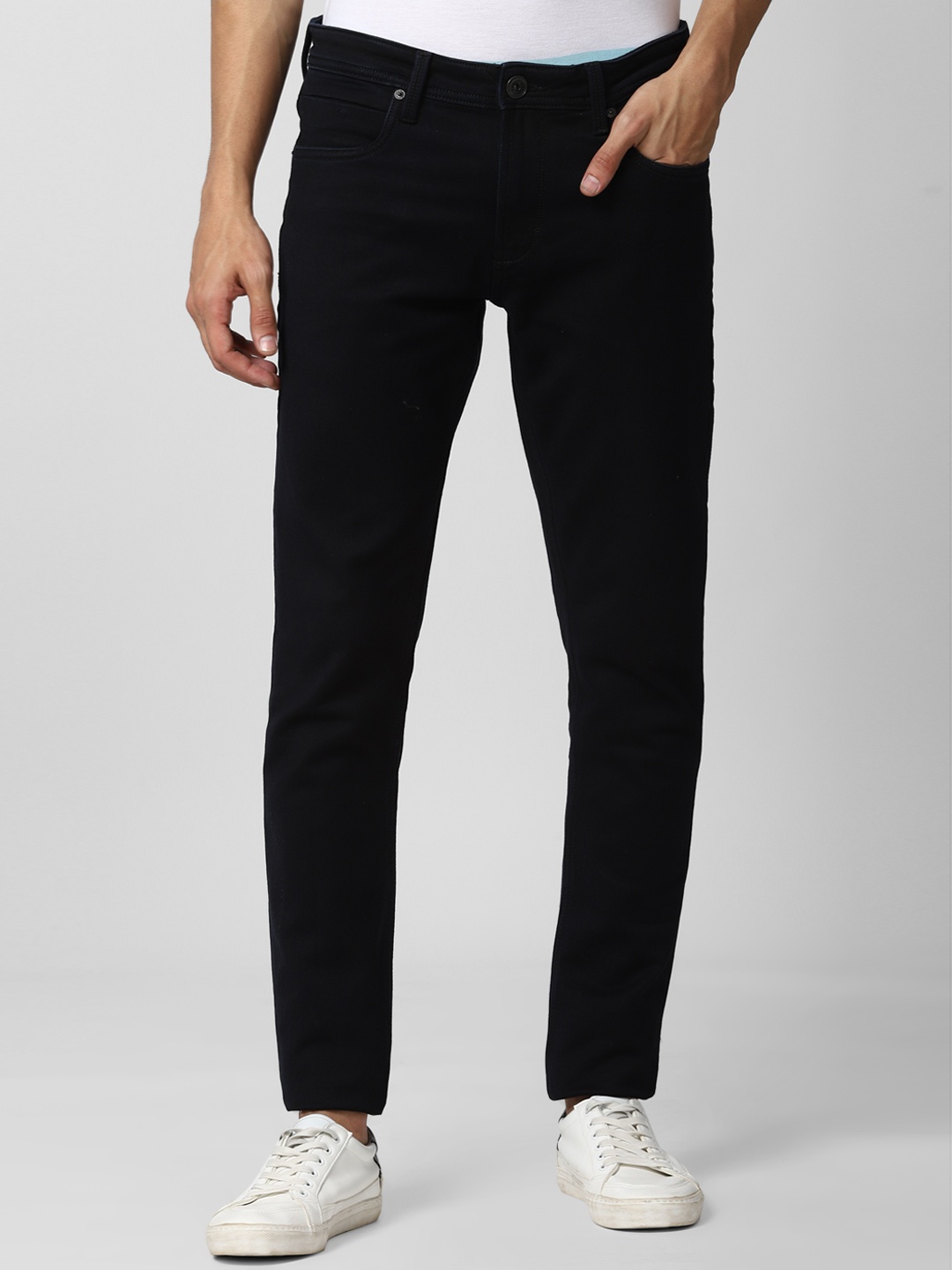 

Peter England Casuals Men Black Skinny Fit Jeans