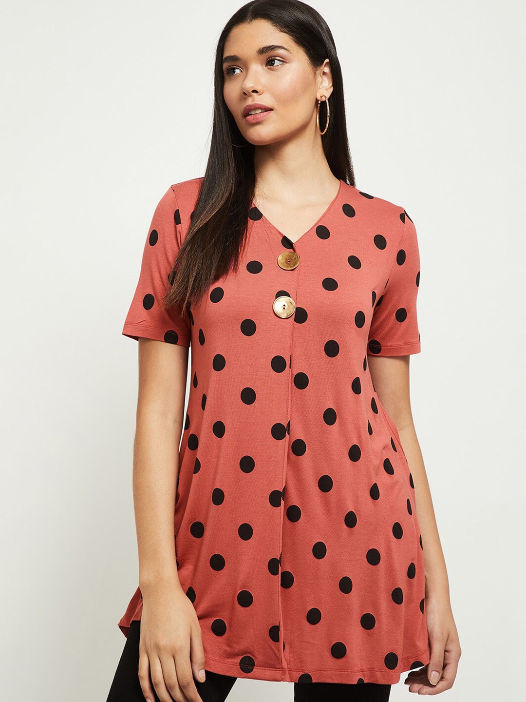 

max Red Regular Longline Top