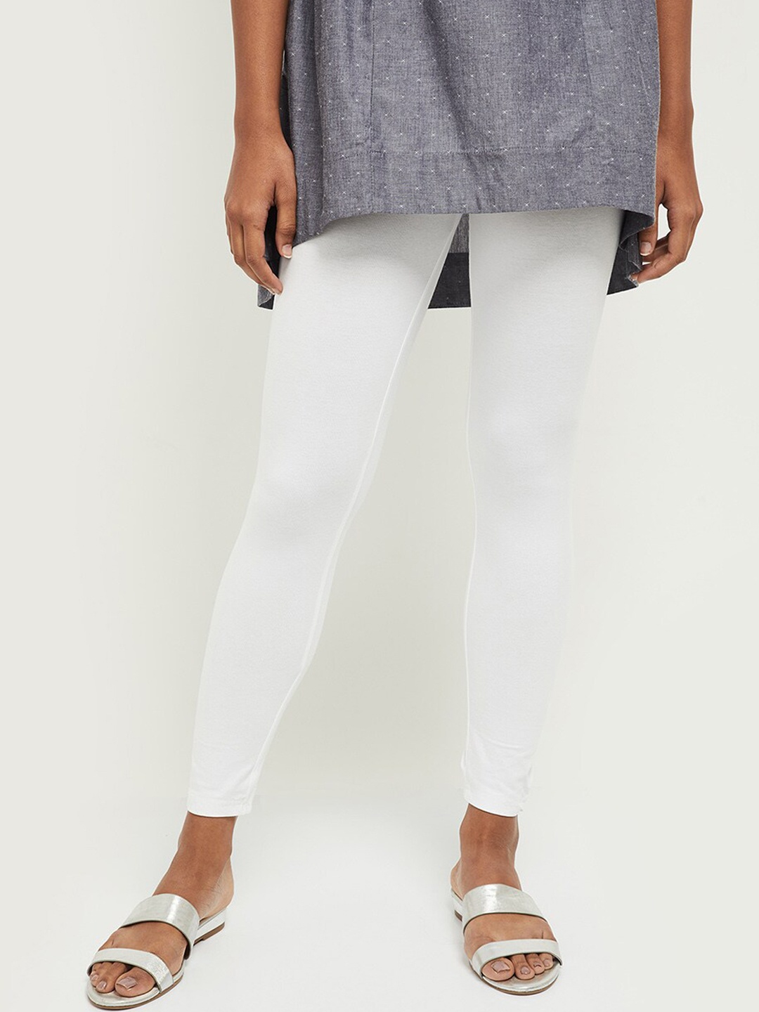

max Women White Solid Ankle-Length Leggings