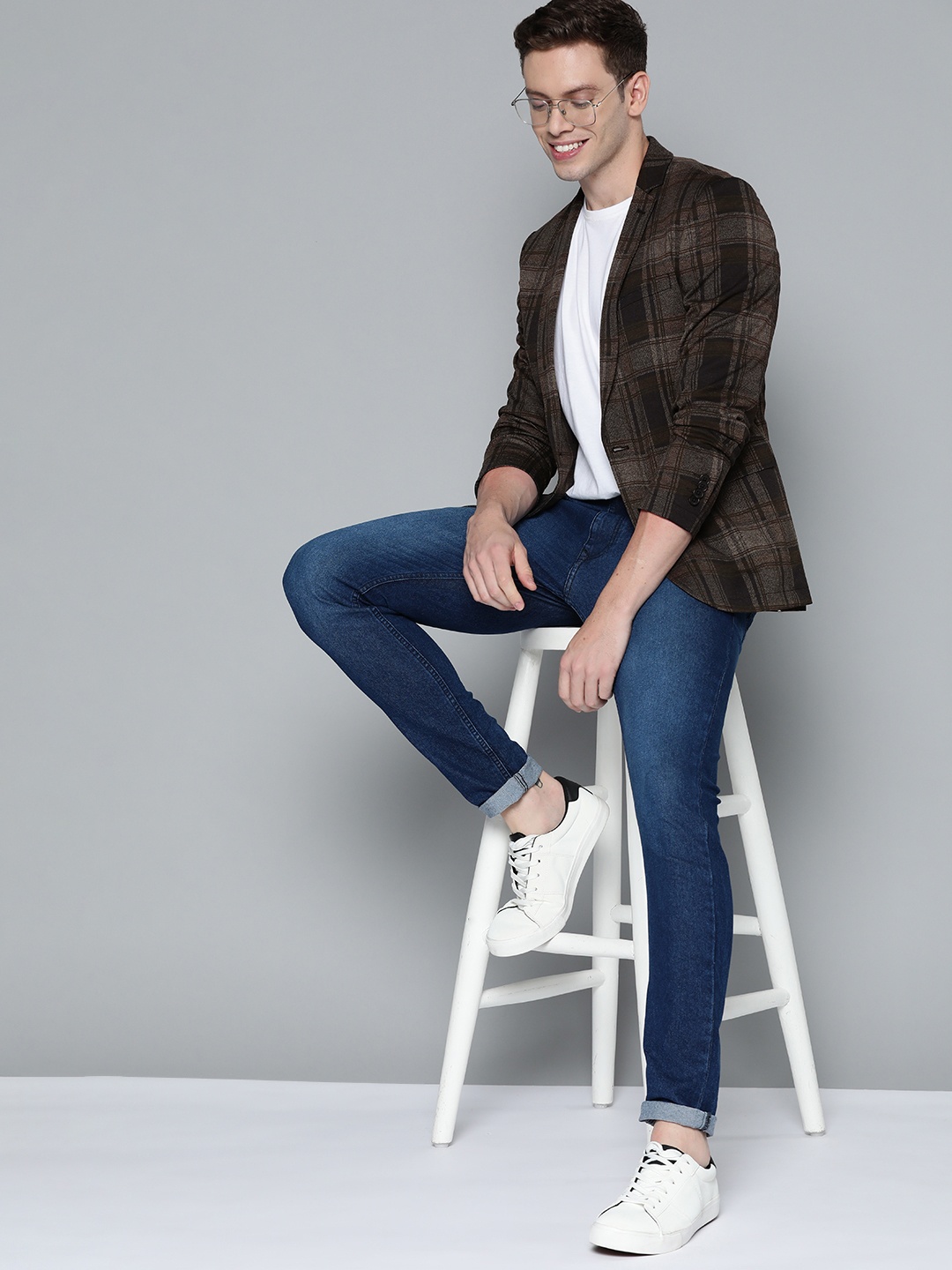 

Mast & Harbour Men Brown & Black Checked Single-Breasted Casual Blazer