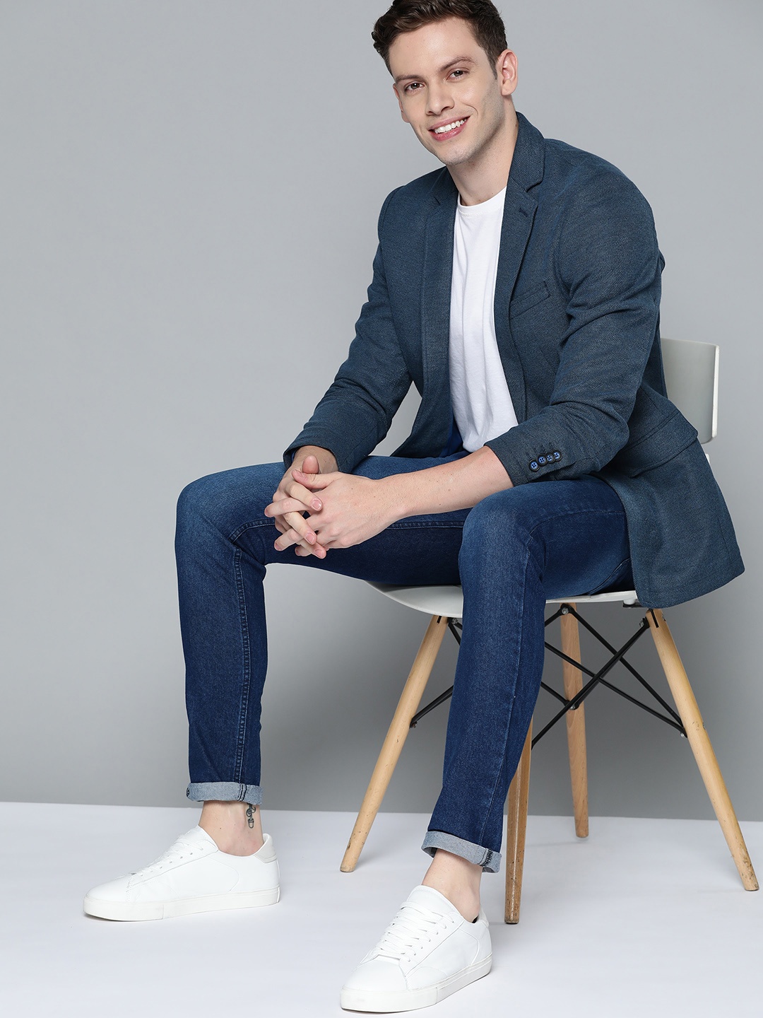 

Mast & Harbour Men Navy Blue Solid Single-Breasted Blazer