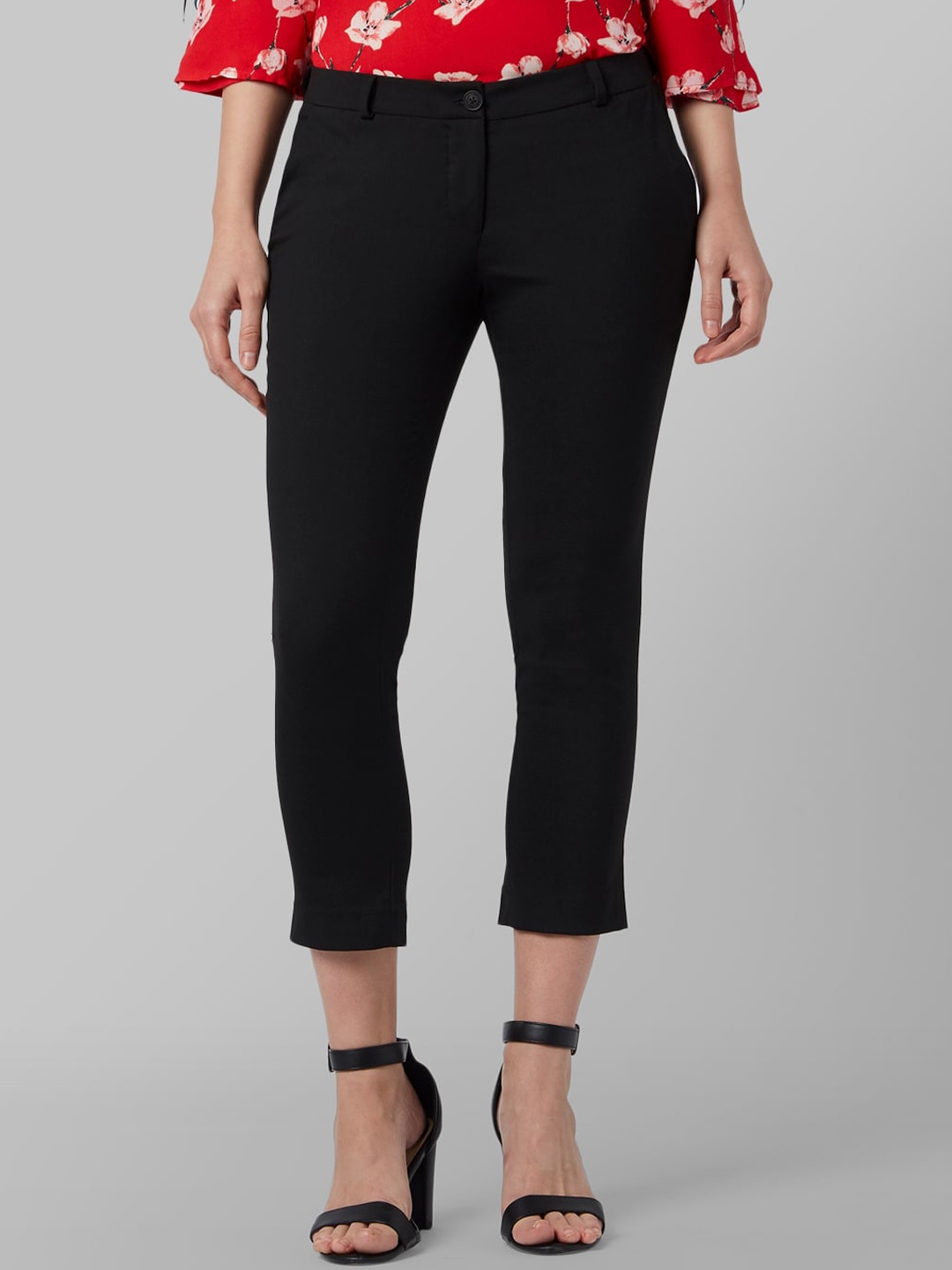 

Park Avenue Woman Women Black Tapered Fit Trousers