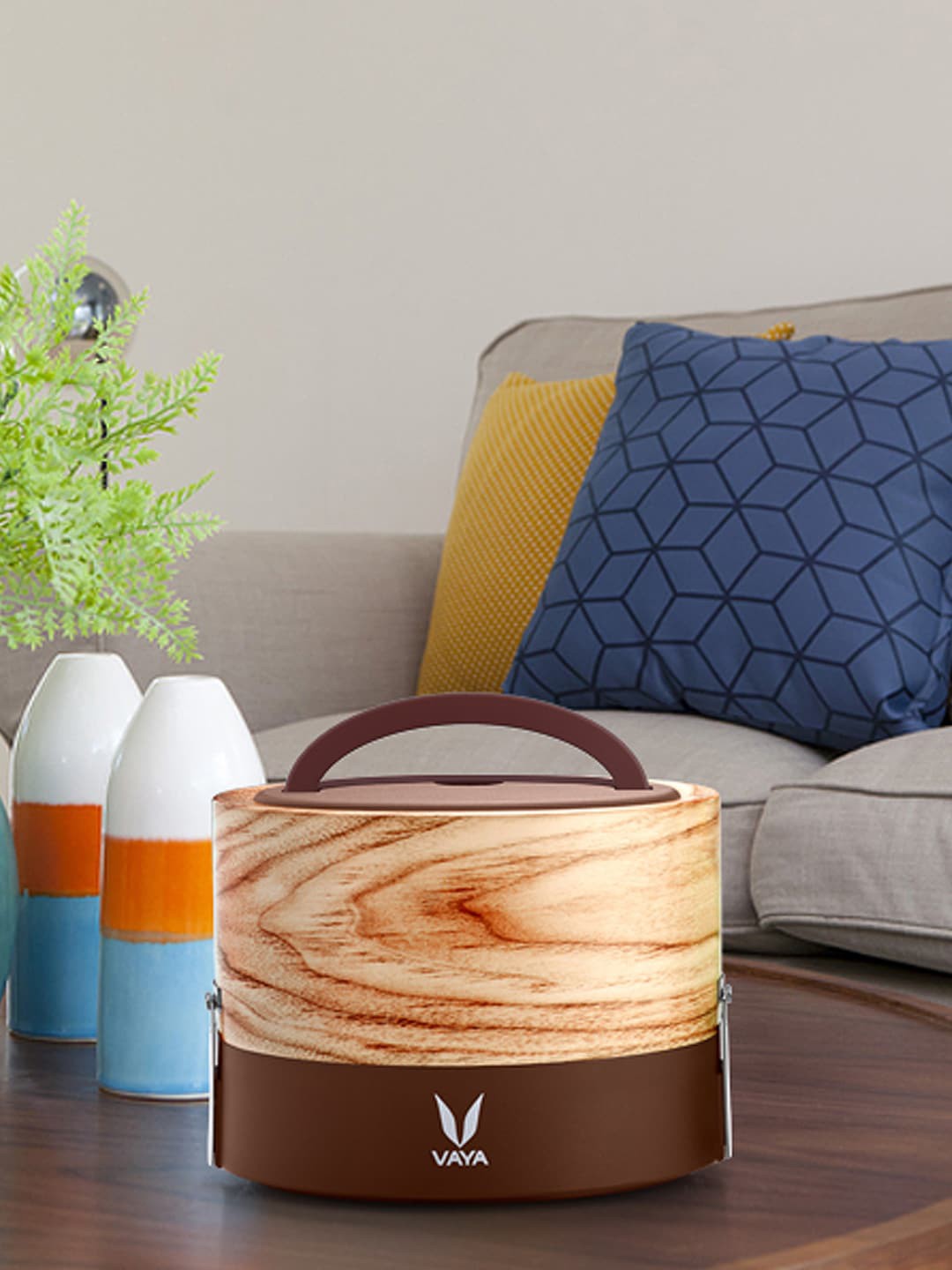 

Vaya Cream-Toned & Brown Printed Vacu-Therm Technology Lunch Box