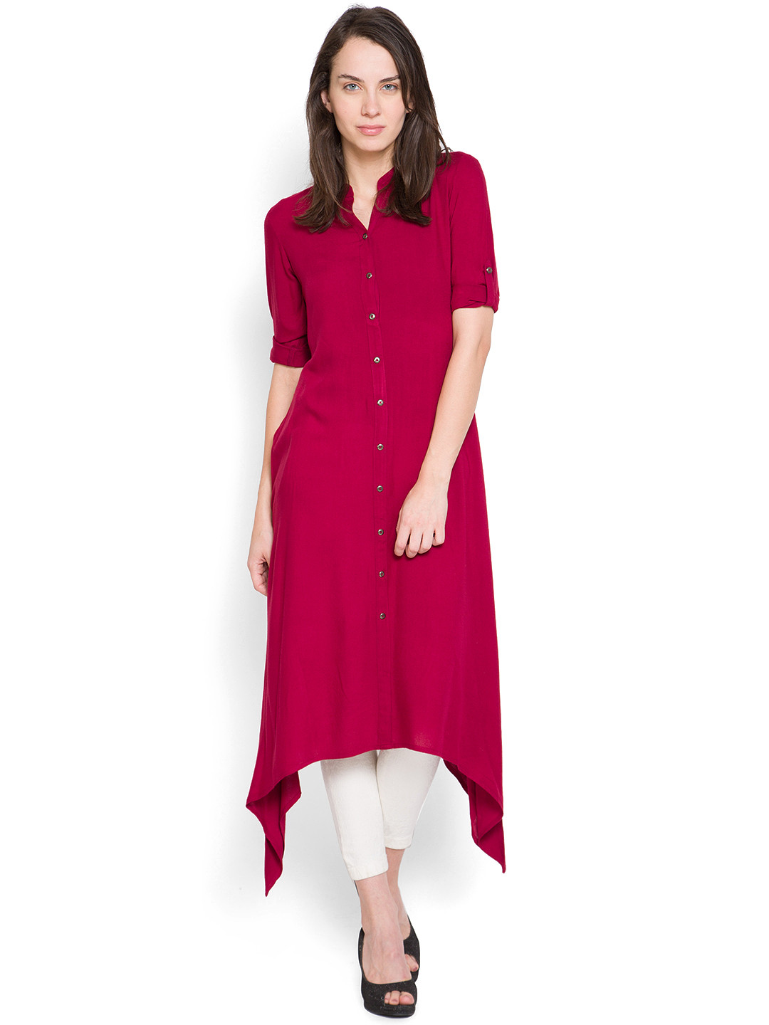 

Vishudh Women Magenta Solid A-Line Kurta