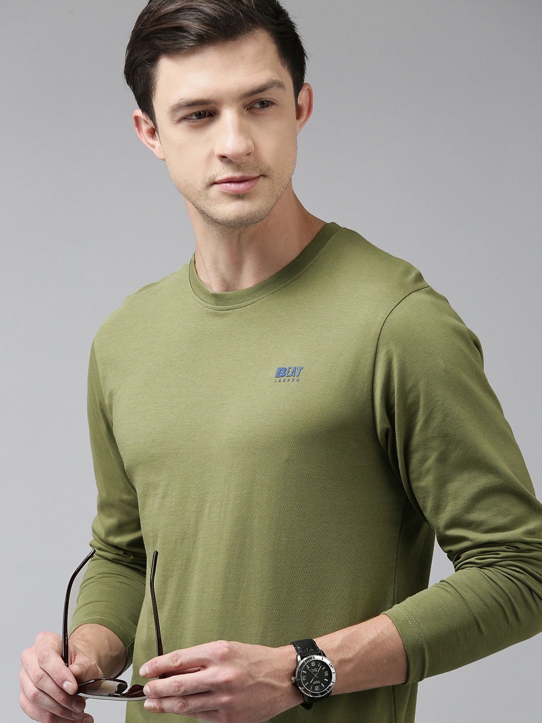 

BEAT LONDON by PEPE JEANS Men Green Solid Slim Fit Pure Cotton T-shirt