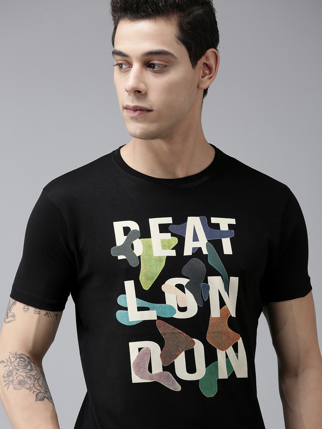 BEAT LONDON by PEPE JEANS Men Black Typography Printed Pure Cotton Slim Fit T-shirt