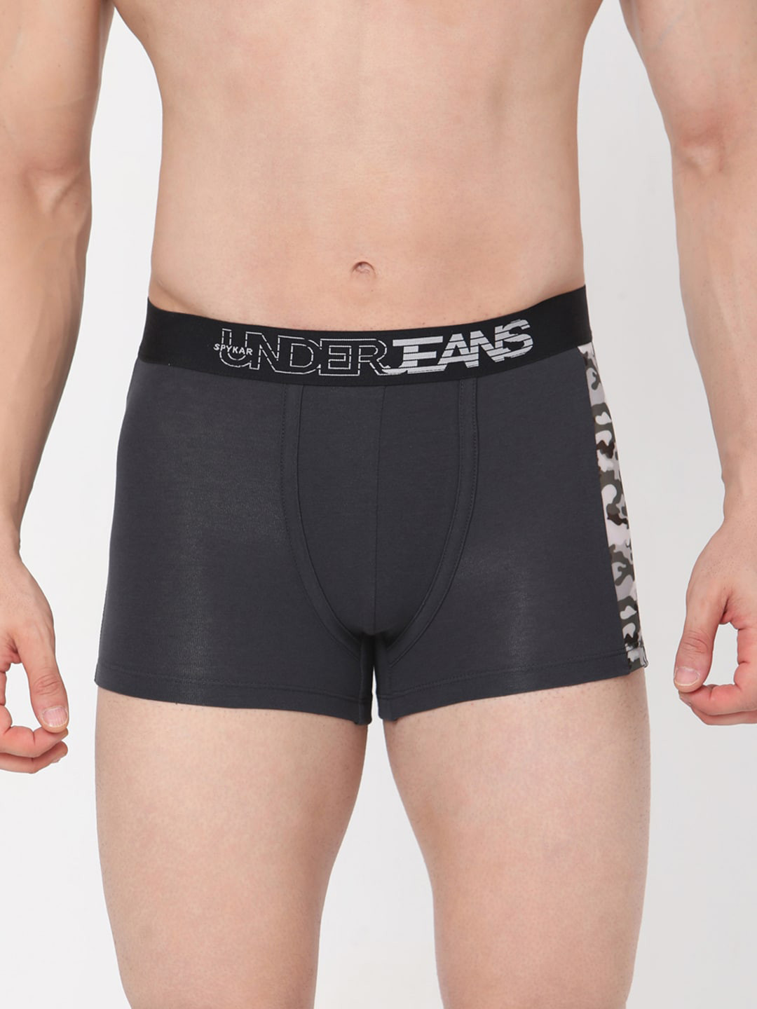 

UnderJeans by Spykar Men Charcoal Grey Solid Trunk - UJMTRRPTS022Grey