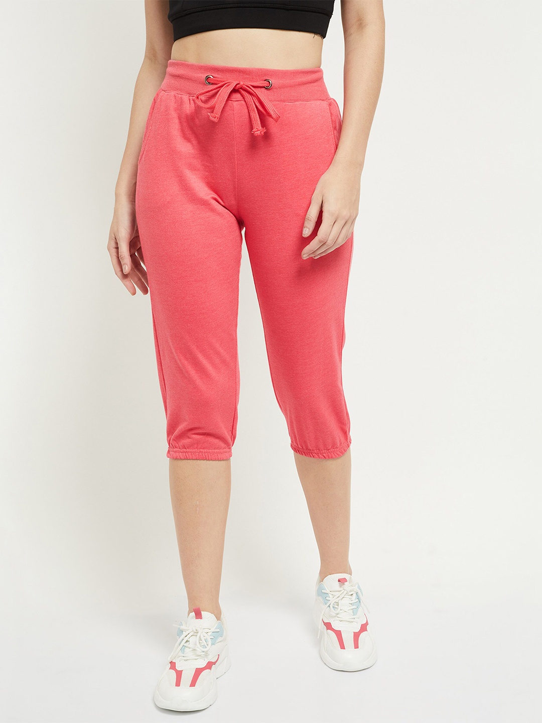 

max Women Peach-Coloured Capris
