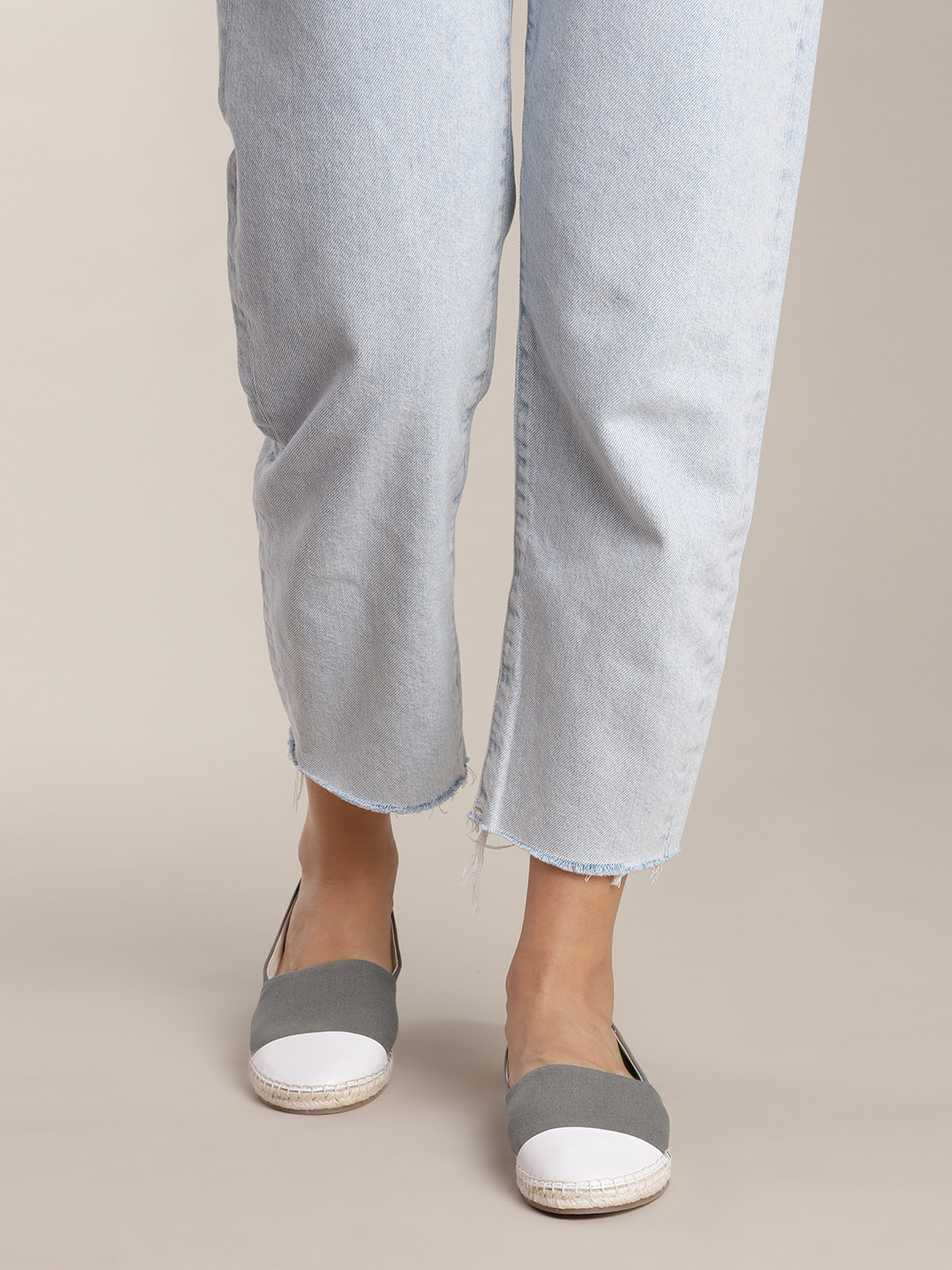 

Nautica Women Charcoal Grey & White Colourblocked Espadrilles