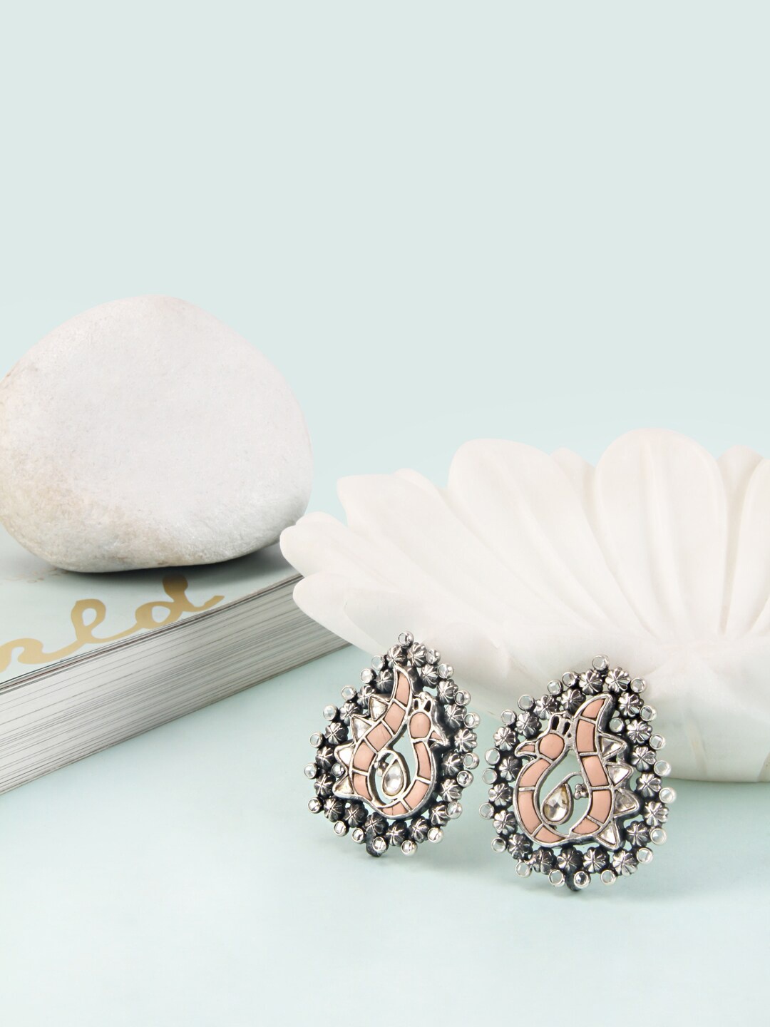 

SANGEETA BOOCHRA Silver-Toned & Peach-Coloured Teardrop Shaped Studs Earrings