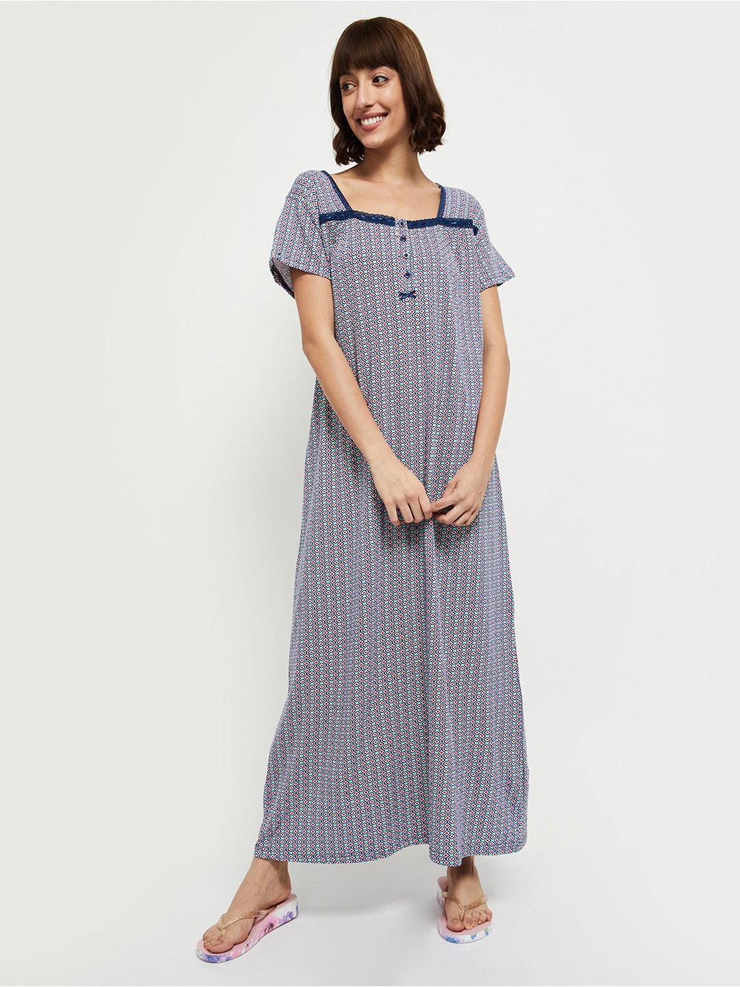

max Women Navy Blue Striped Polo Collar Extended Sleeves Pockets T-shirt