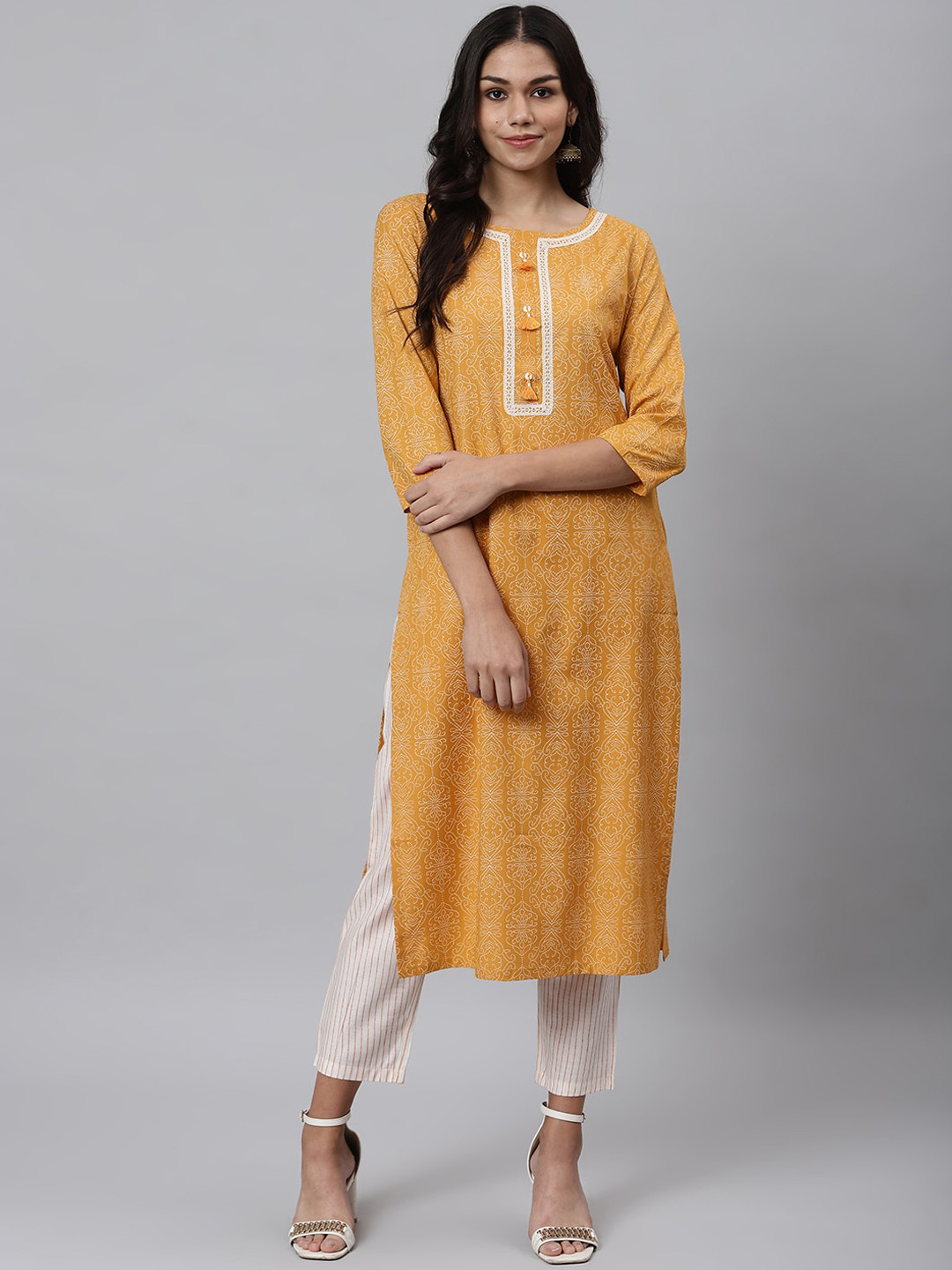 

Os Women Mustard & Cream Geometric Printed Pure Cotton Kurta With Trousers