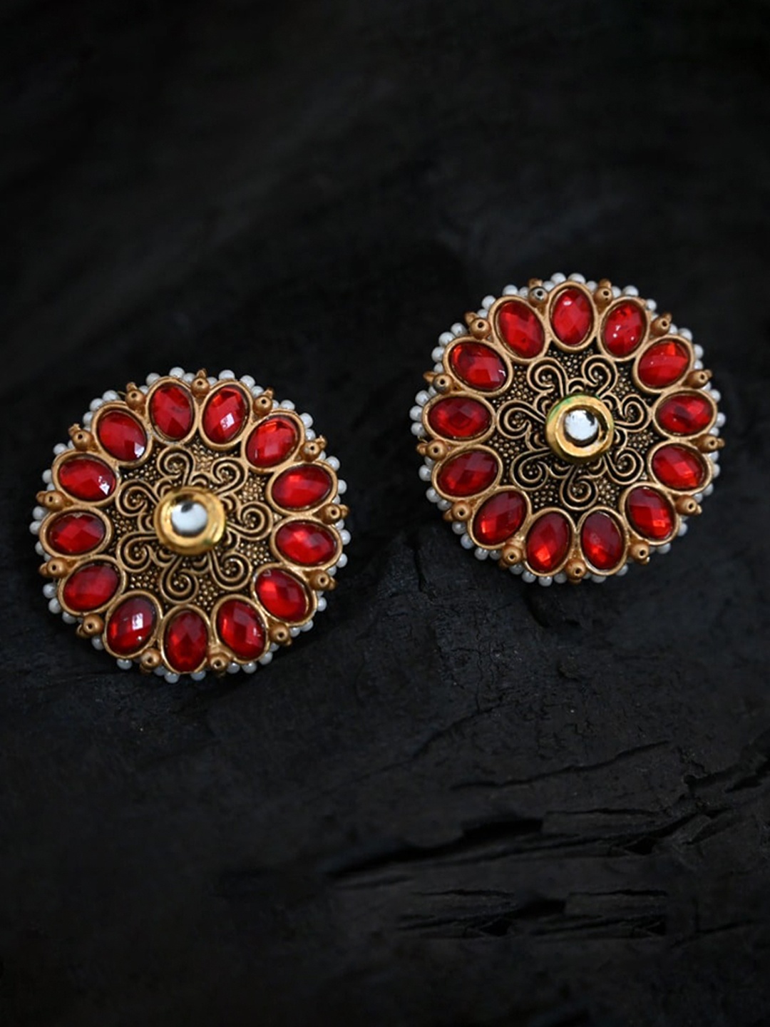 

justpeachy Gold-Toned & Red Classic Studs Earrings