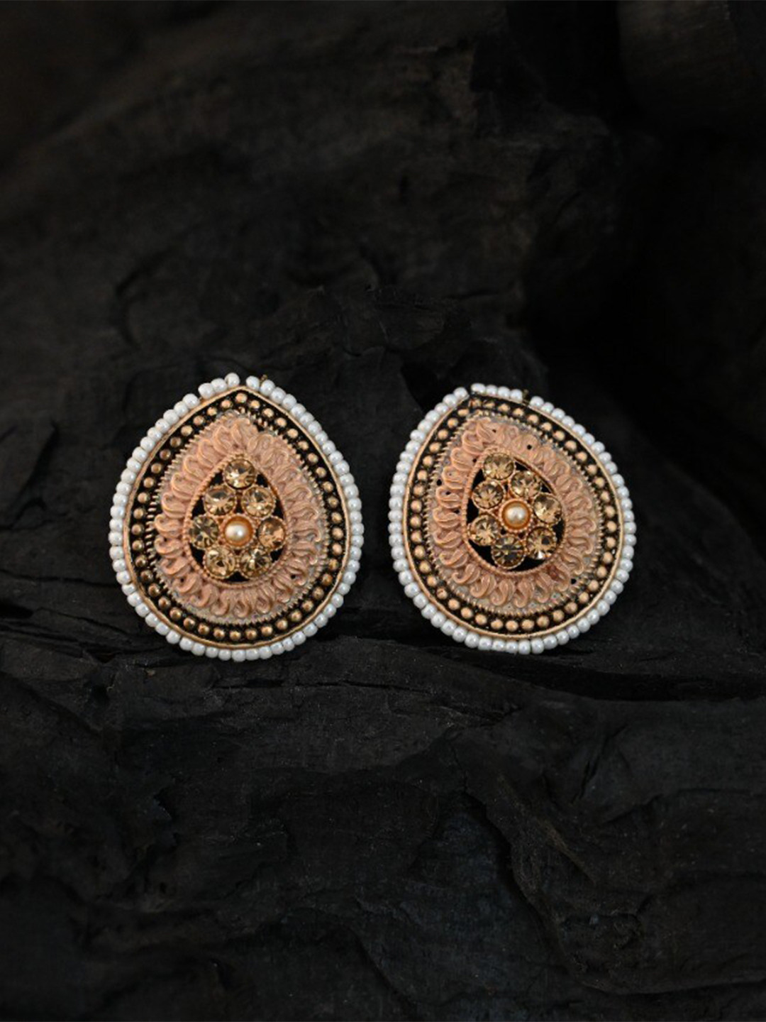 

justpeachy Peach-Coloured & Gold-Toned Teardrop Shaped Studs Earrings