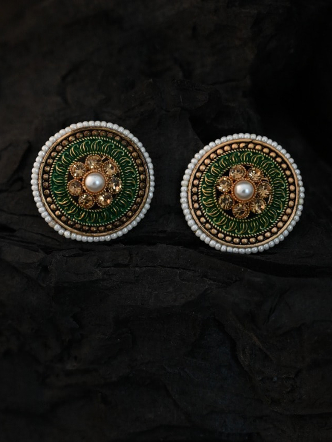 

justpeachy Green Circular Studs