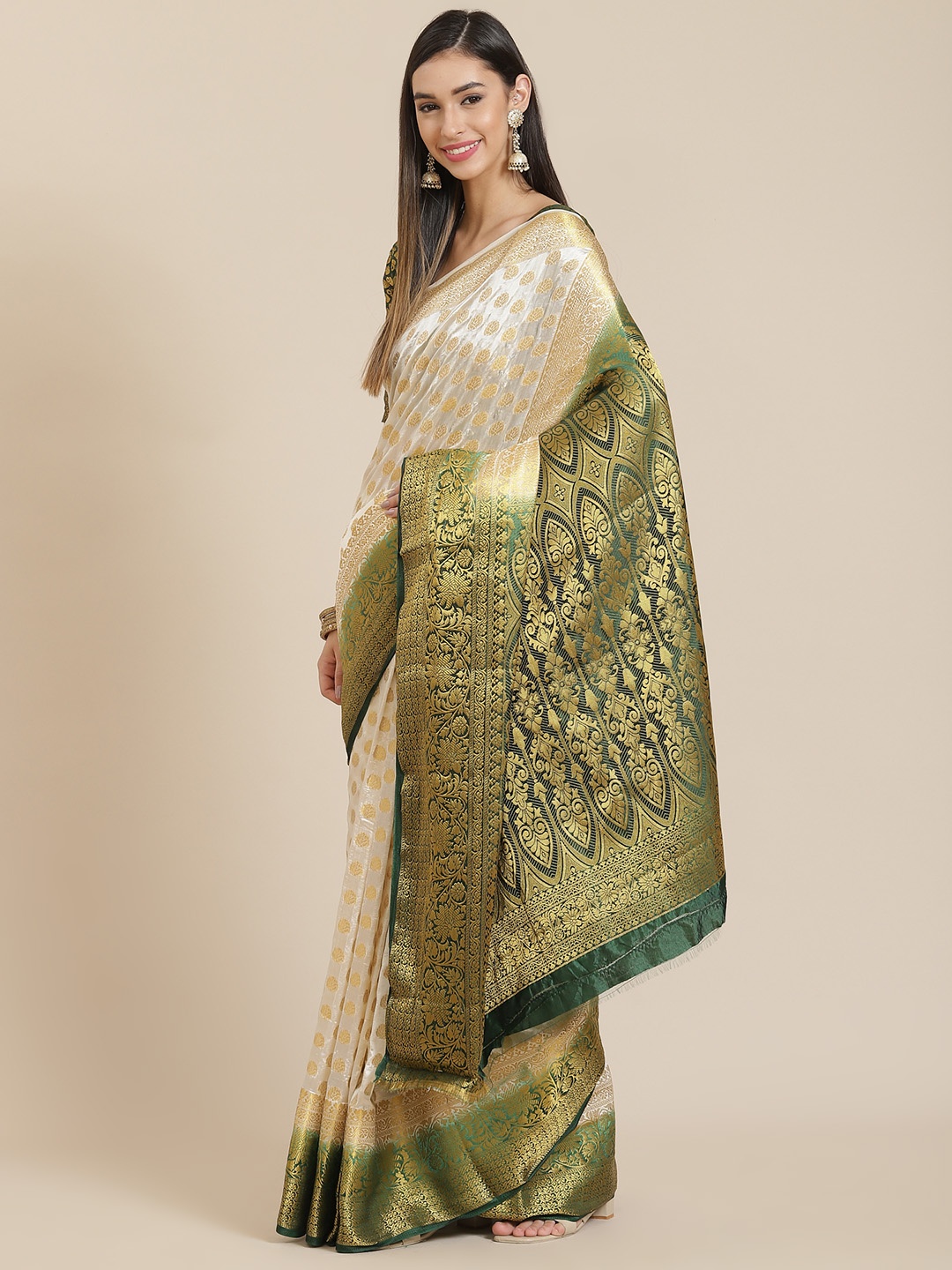 

SERONA FABRICS Off White & Green Ethnic Motifs Zari Silk Cotton Banarasi Saree