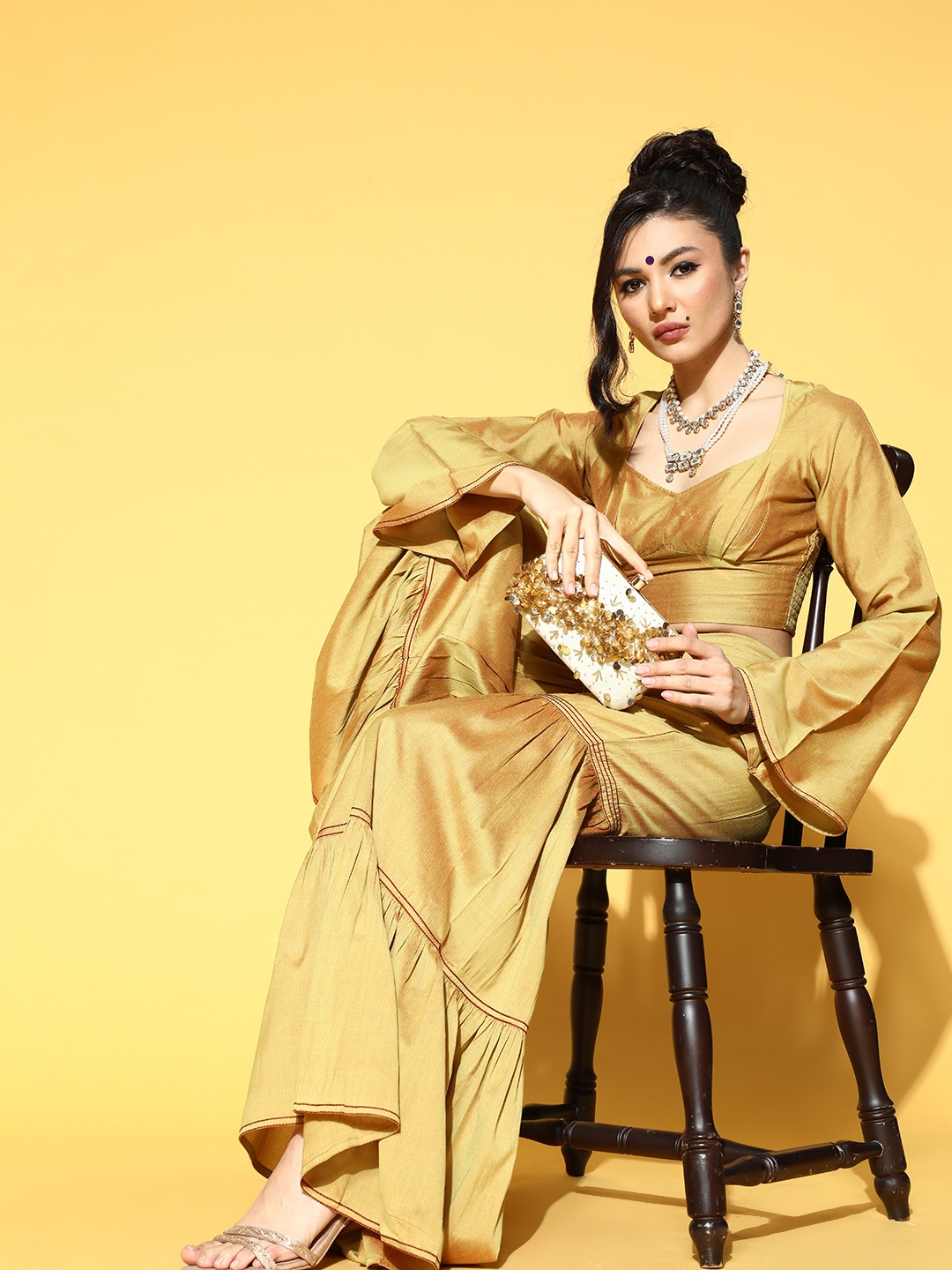 

anayna Women Stunning Gold Solid Co-Ords