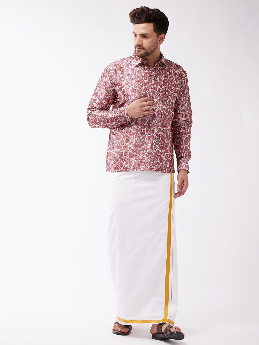 

VASTRAMAY Men White & Pink Printed Shirt with Dhoti