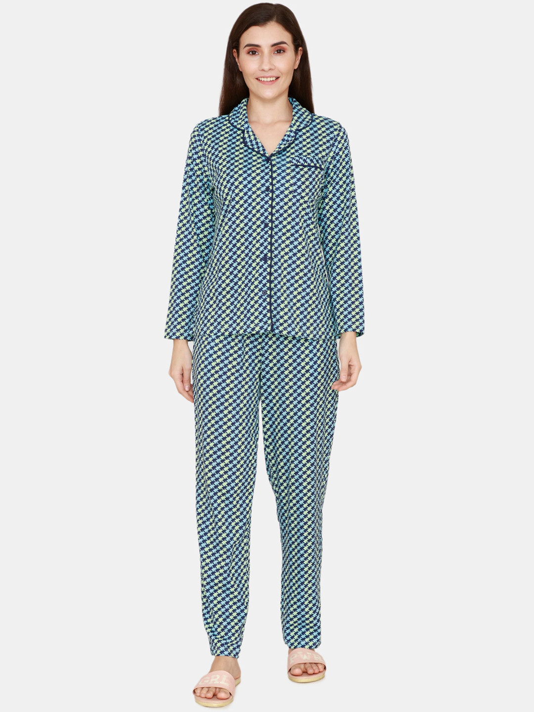 

Zivame Women Blue & Yellow Geometric Printed Night Suit