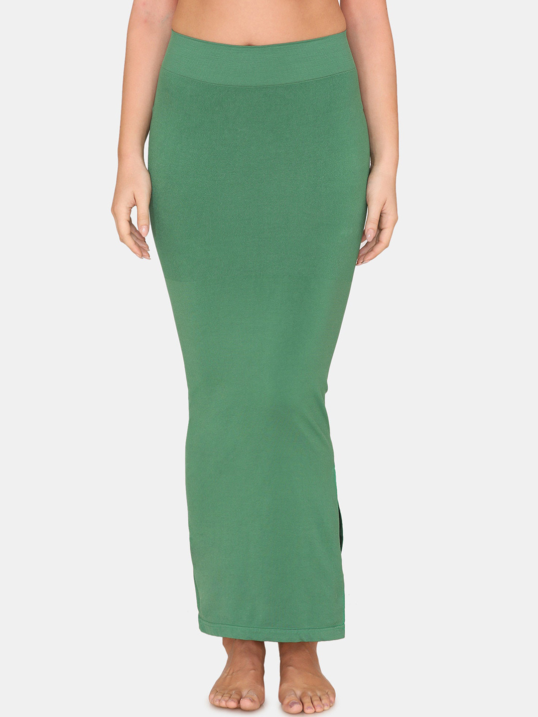 

Zivame Women Green Solid Saree Shapewear