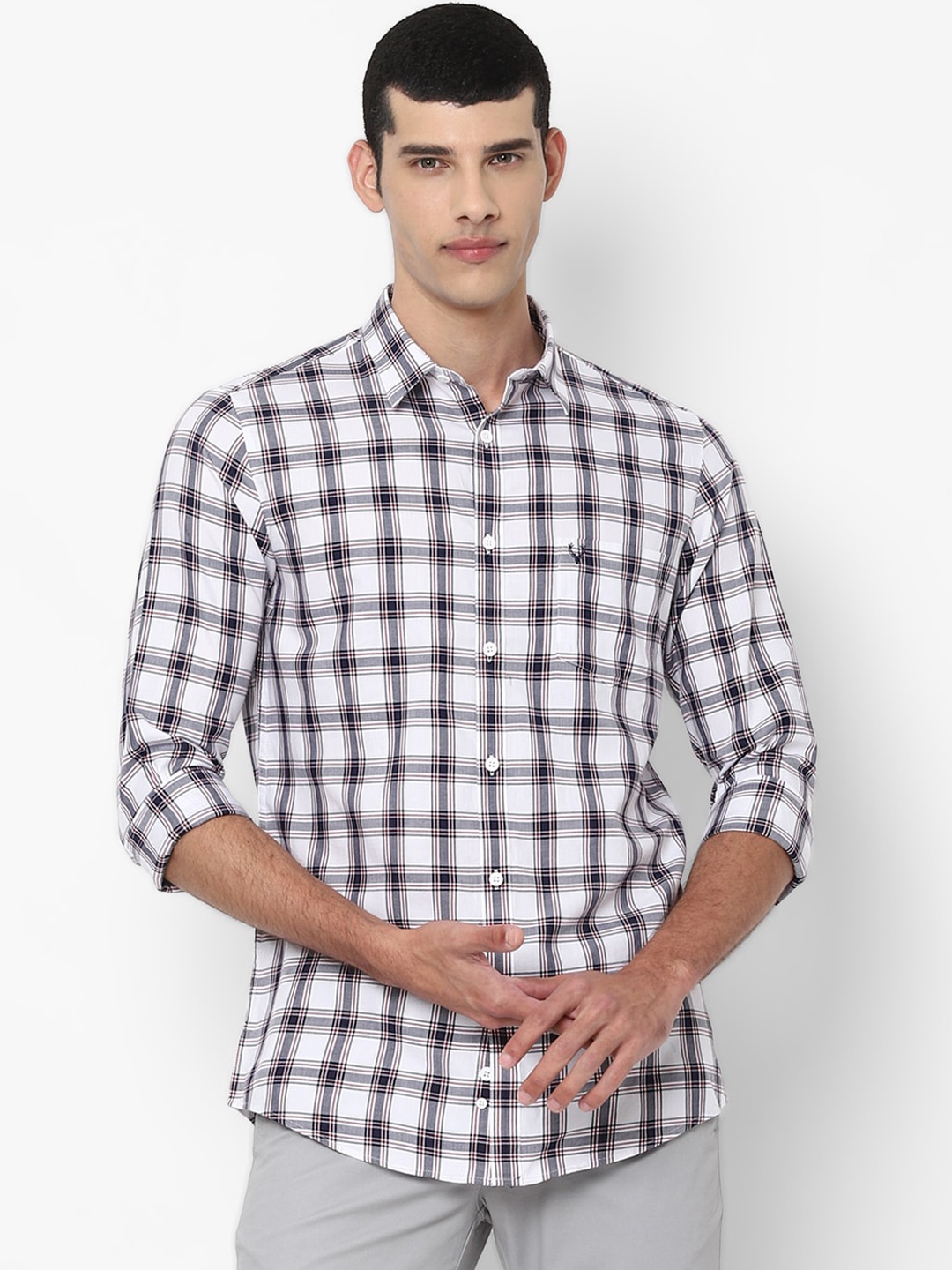 

Allen Solly Men White Slim Fit Opaque Checked Casual Shirt