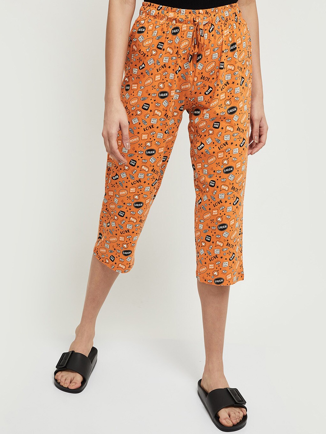 

max Women Orange & Black Pure Cotton Printed Lounge Capris