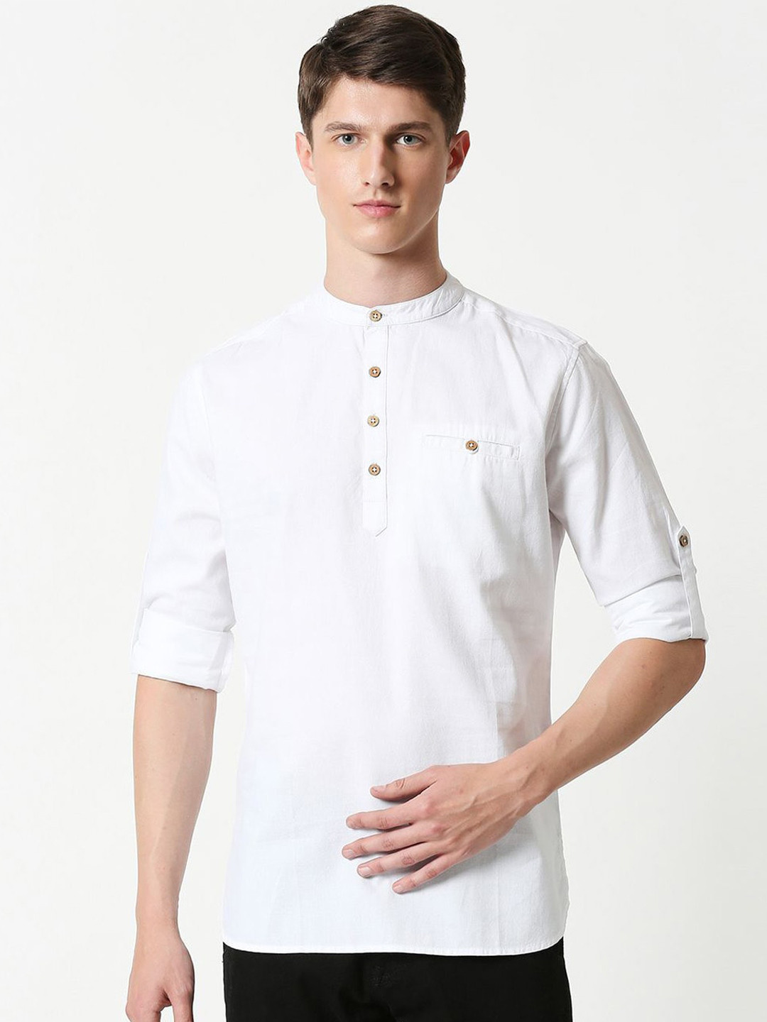 

Bewakoof Men White Solid Short Kurta