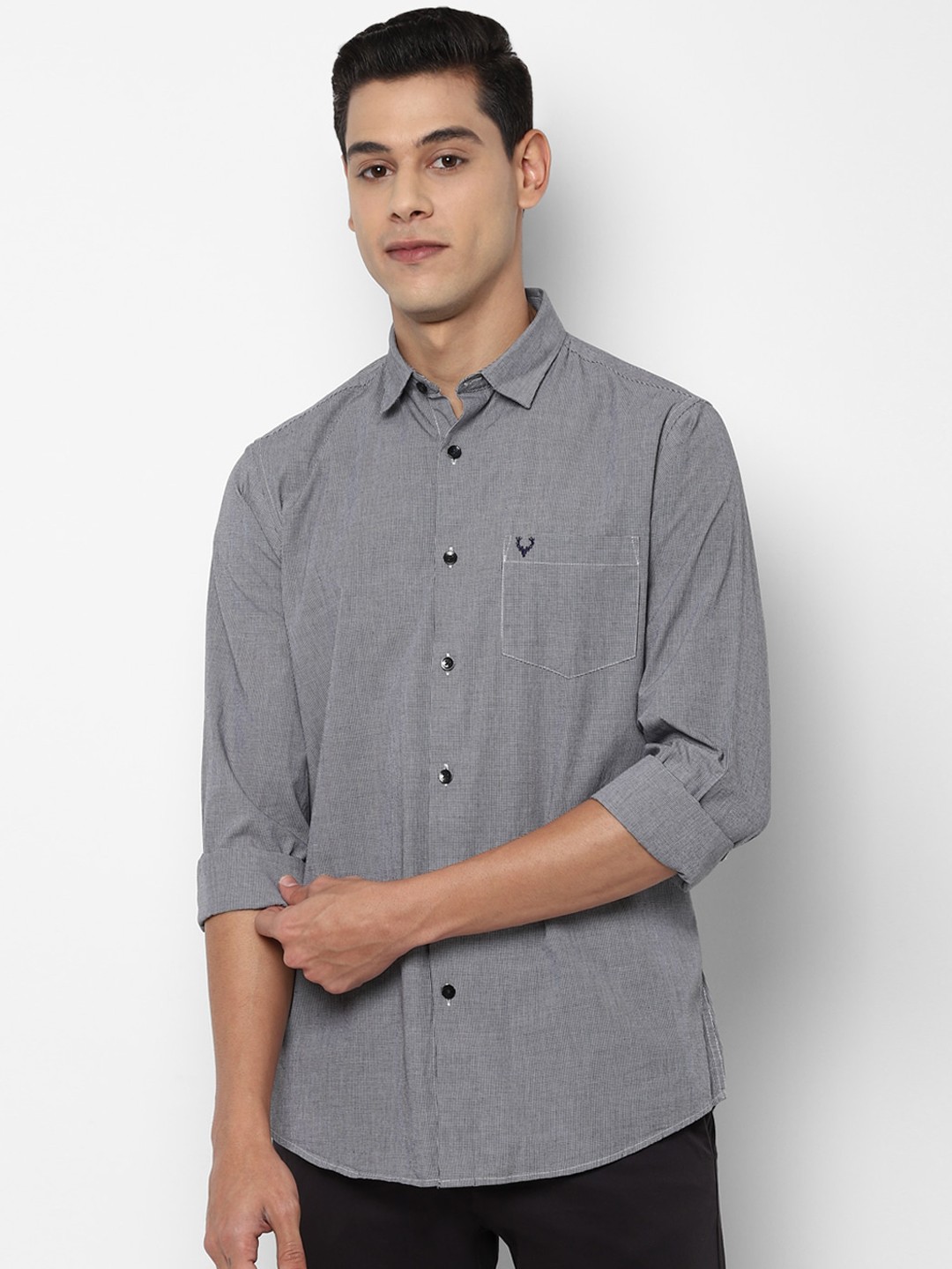 

Allen Solly Men Grey Slim Fit Opaque Checked Casual Shirt