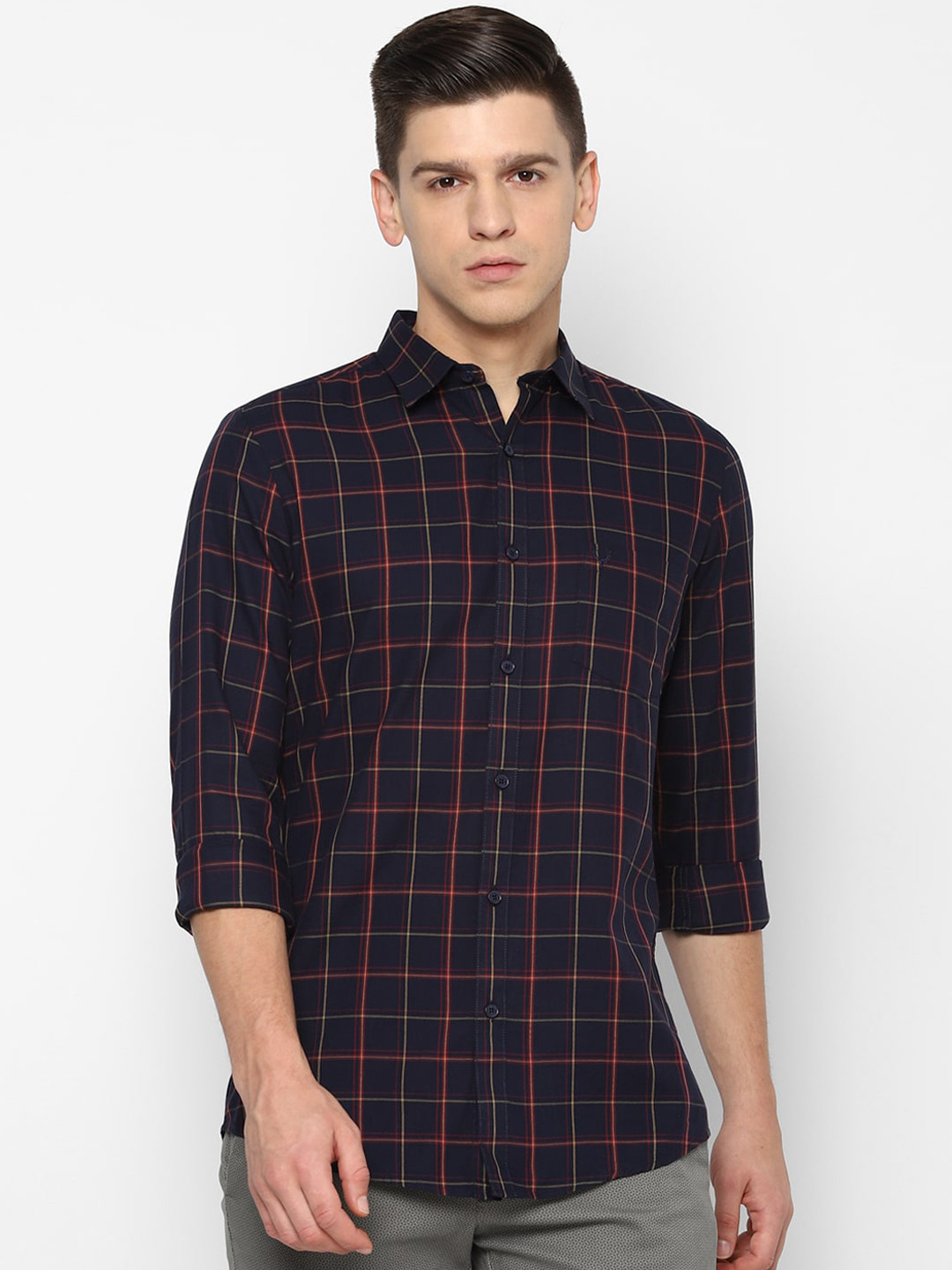 

Allen Solly Men Navy Blue & Red Slim Fit Opaque Checked Pure Cotton Casual Shirt