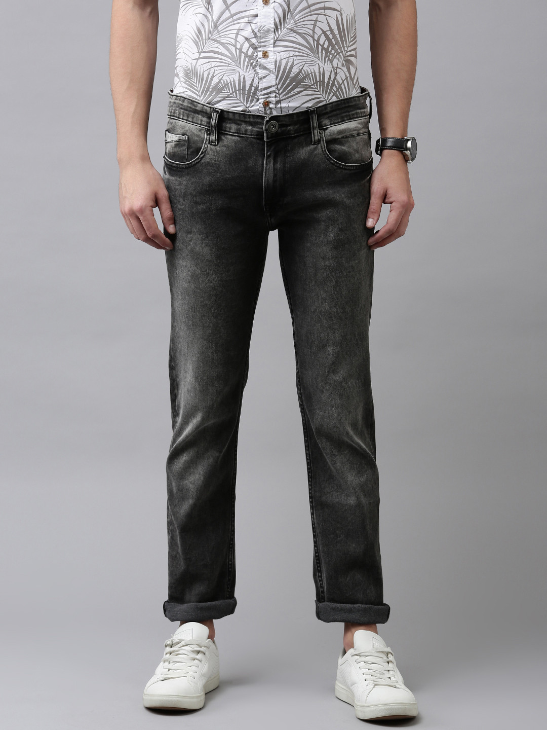 

BEAT LONDON by PEPE JEANS Men Black Vapour Tapered Fit Low-Rise Heavy Fade Jeans